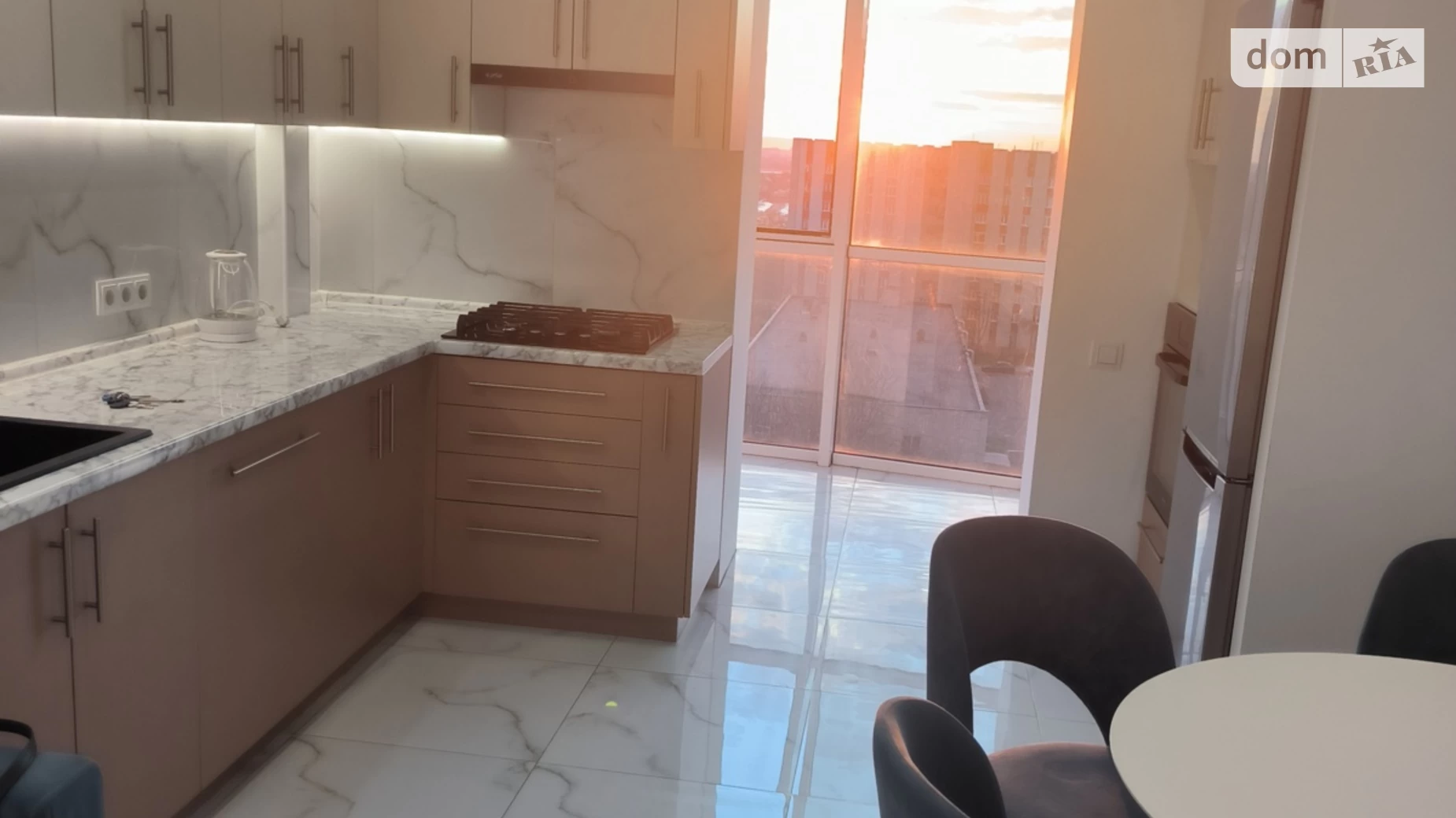 Продается 2-комнатная квартира 82 кв. м в Львове, ул. Пулюя Ивана - фото 3