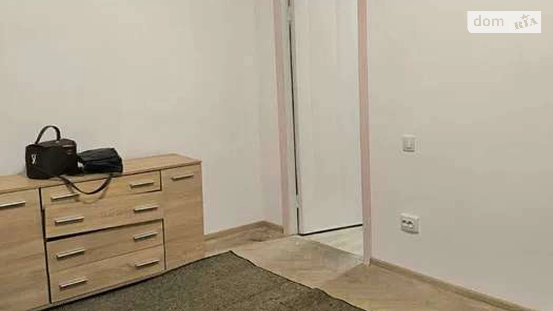 Продается 2-комнатная квартира 44 кв. м в Киеве, ул. Соломенская, 27 - фото 2