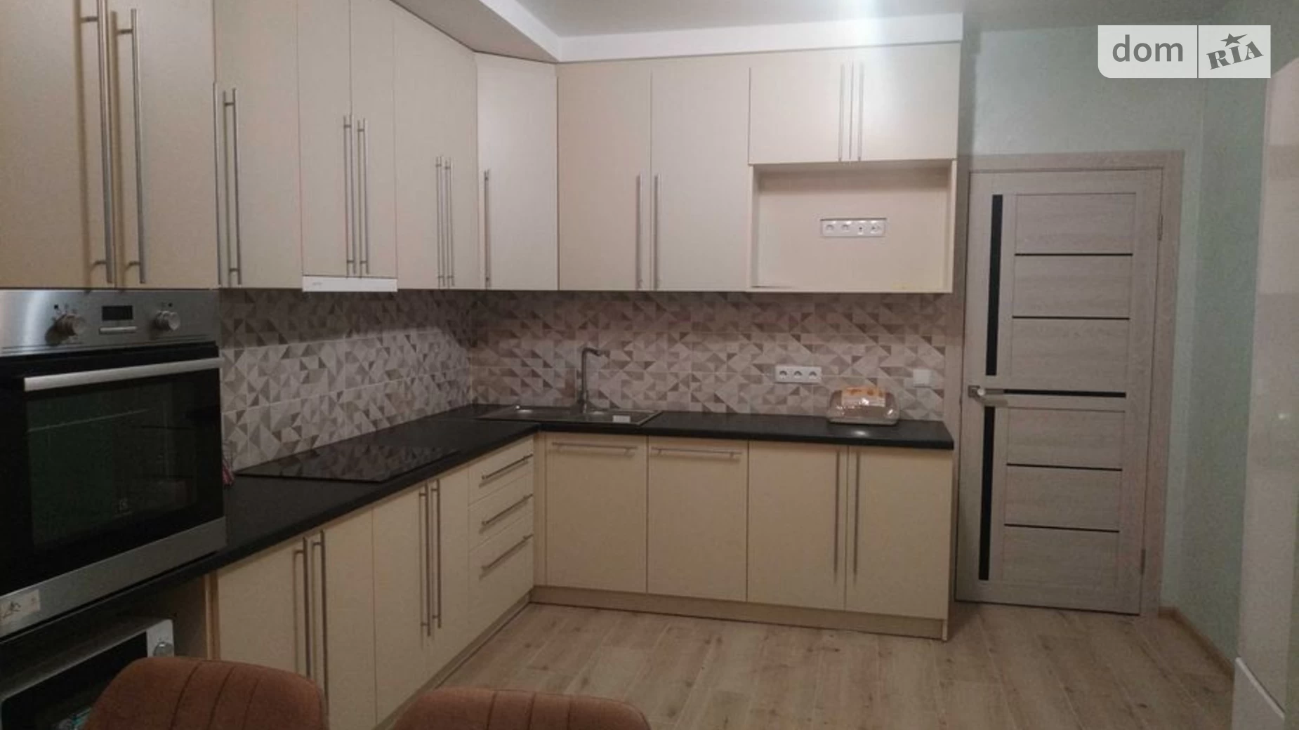 Сдается в аренду 2-комнатная квартира 58.9 кв. м в Киеве, бул. Николая Руденко, 8 - фото 2