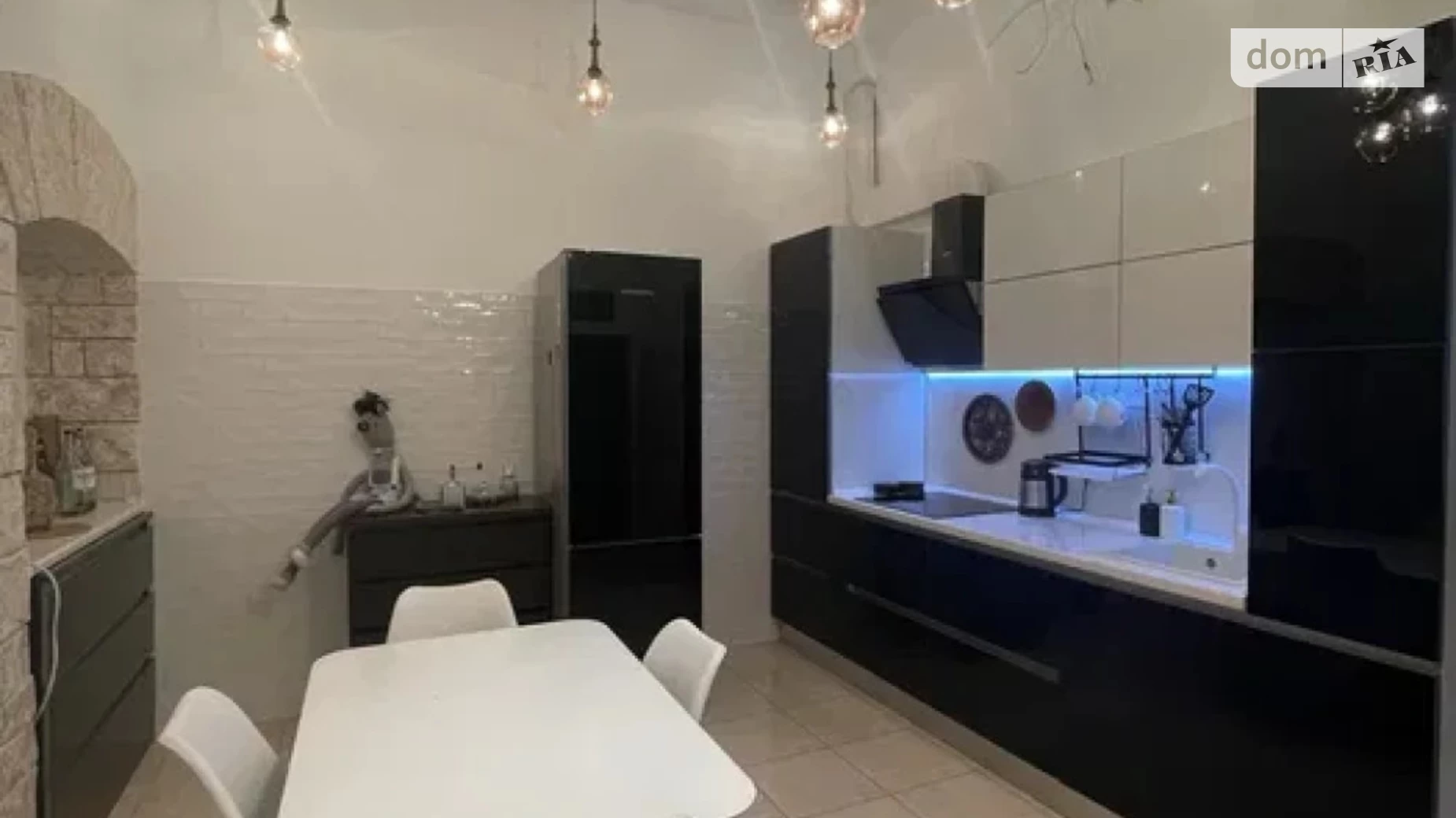 Продається 3-кімнатна квартира 81 кв. м у Одесі, вул. Велика Арнаутська - фото 3