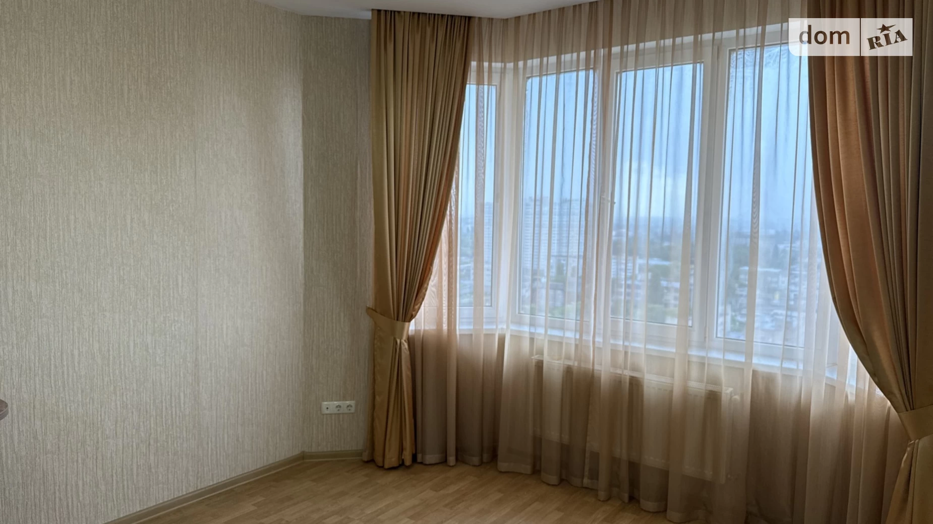 Продається 2-кімнатна квартира 87.5 кв. м у Одесі, вул. Середньофонтанська, 19Б - фото 5