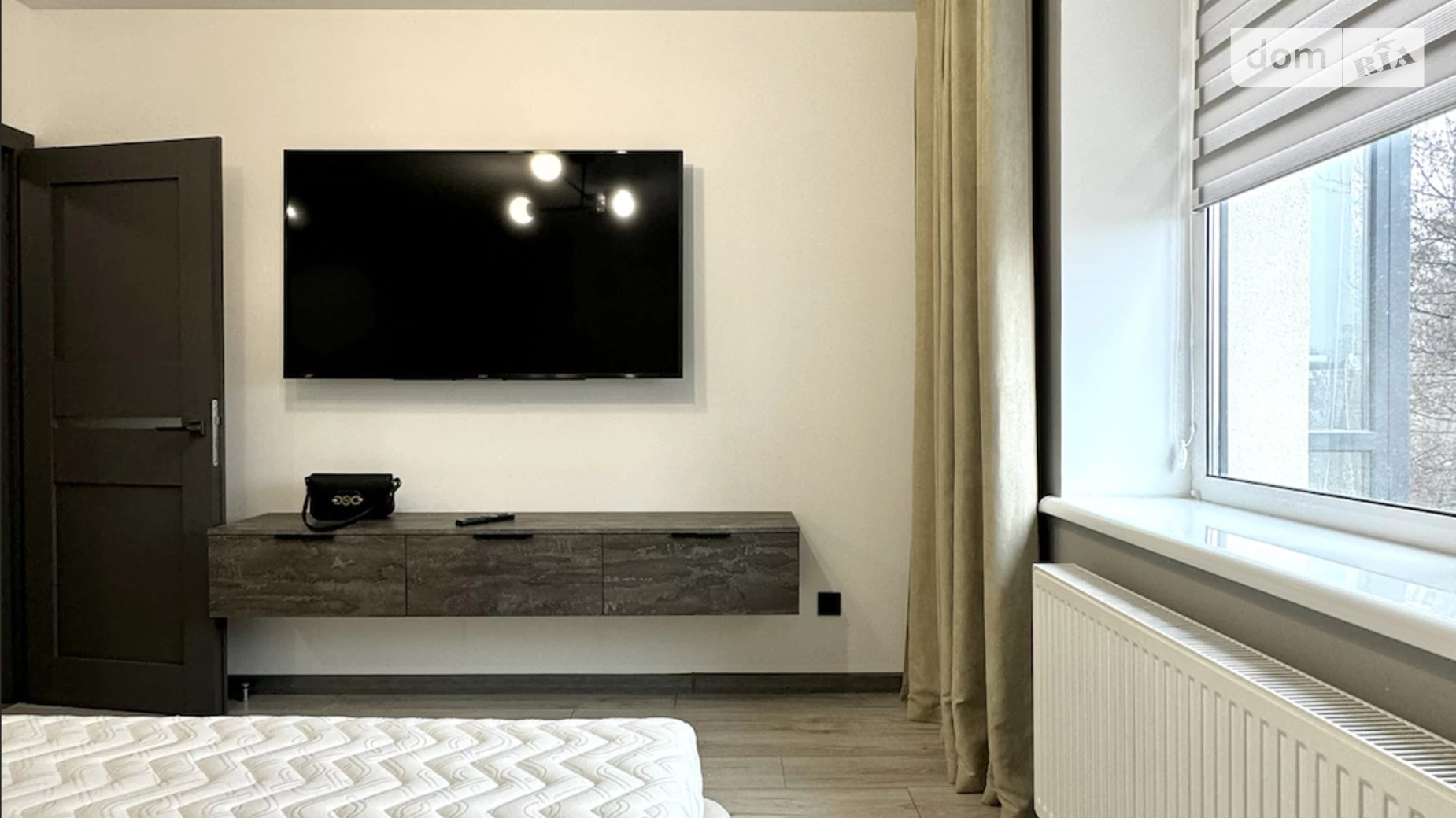 Сдается в аренду 1-комнатная квартира 46 кв. м в, цена: 450 $ - фото 2
