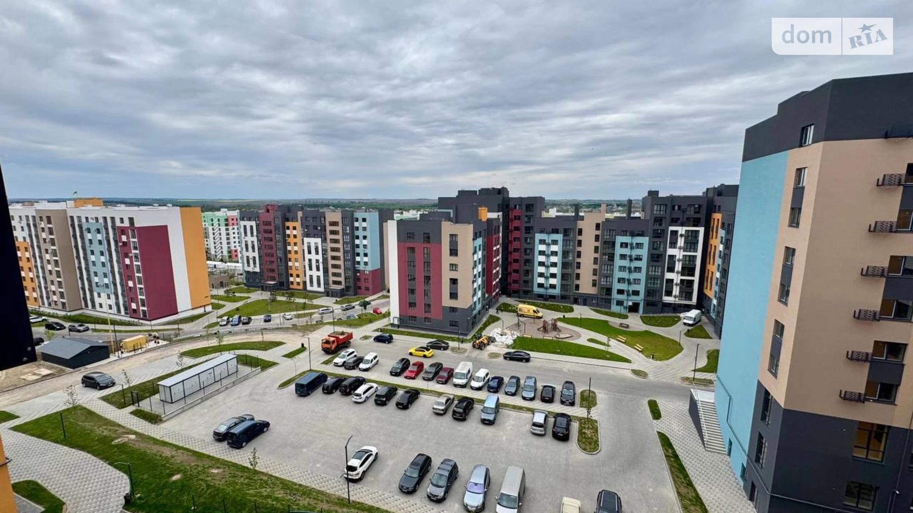 Продається 100-кімнатна квартира 42.5 кв. м у Рівному, вул. Студентська, 24 - фото 2