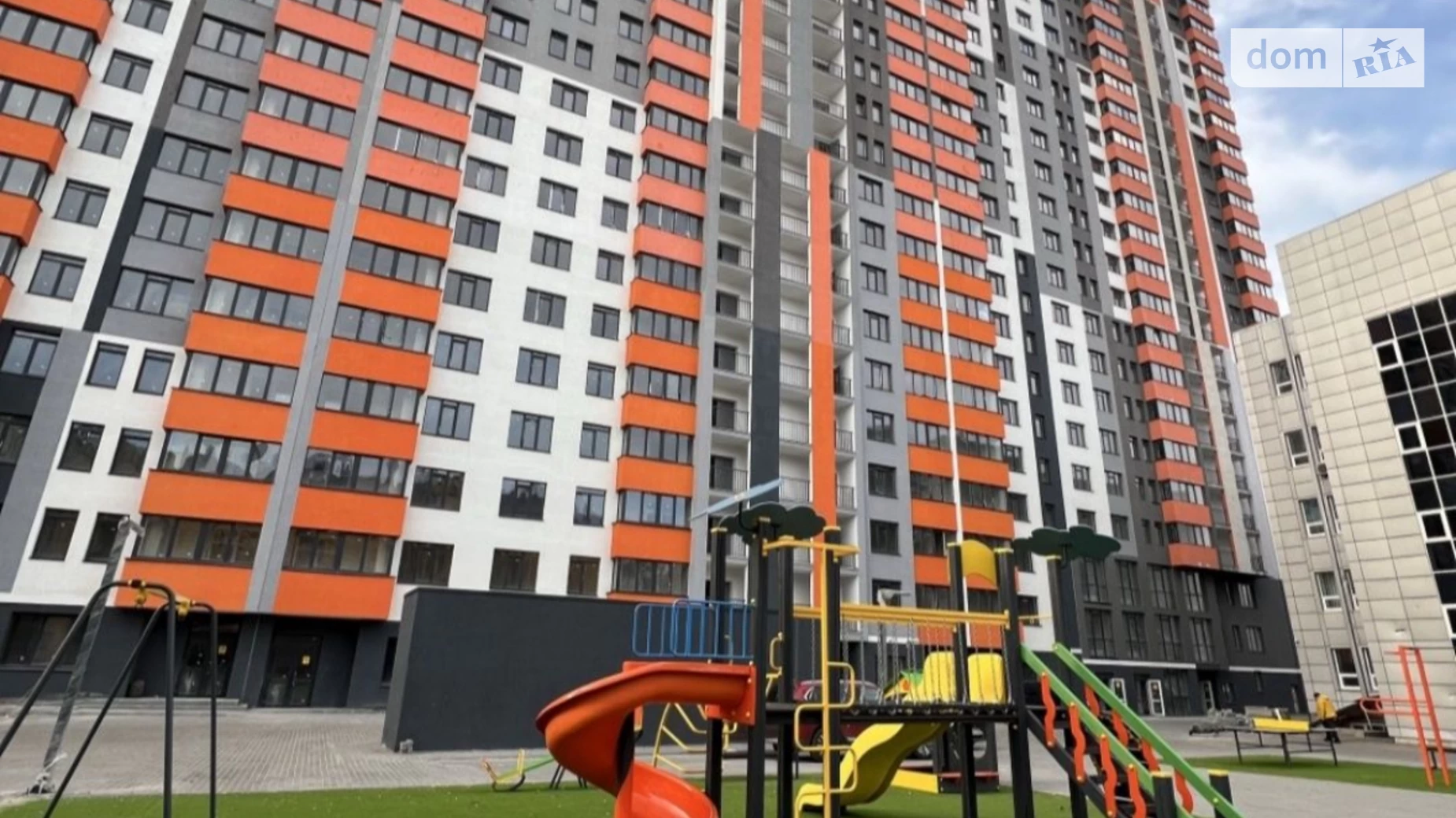 Продается 1-комнатная квартира 35.3 кв. м в Киеве, ул. Владимира Сосюры, 6 - фото 2