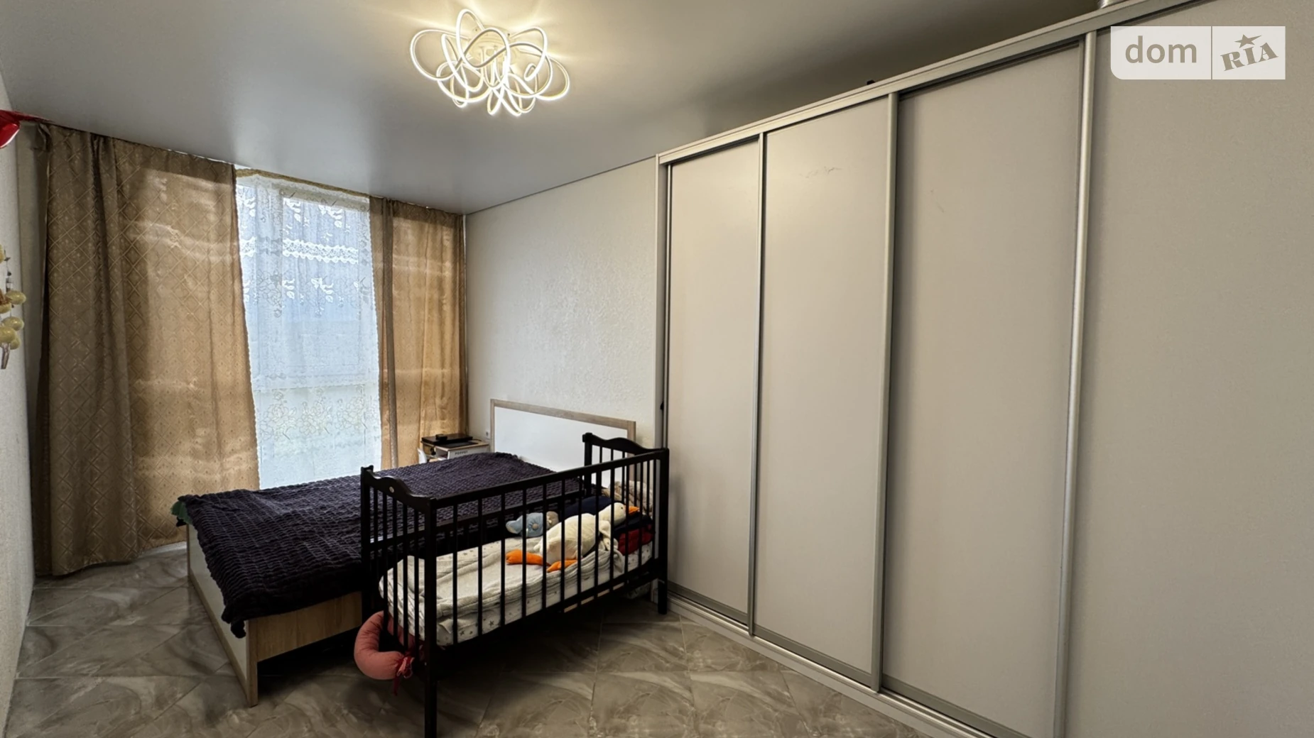 Продается 1-комнатная квартира 41.9 кв. м в Ирпене, ул. Григория Сковороды, 13/1 - фото 2