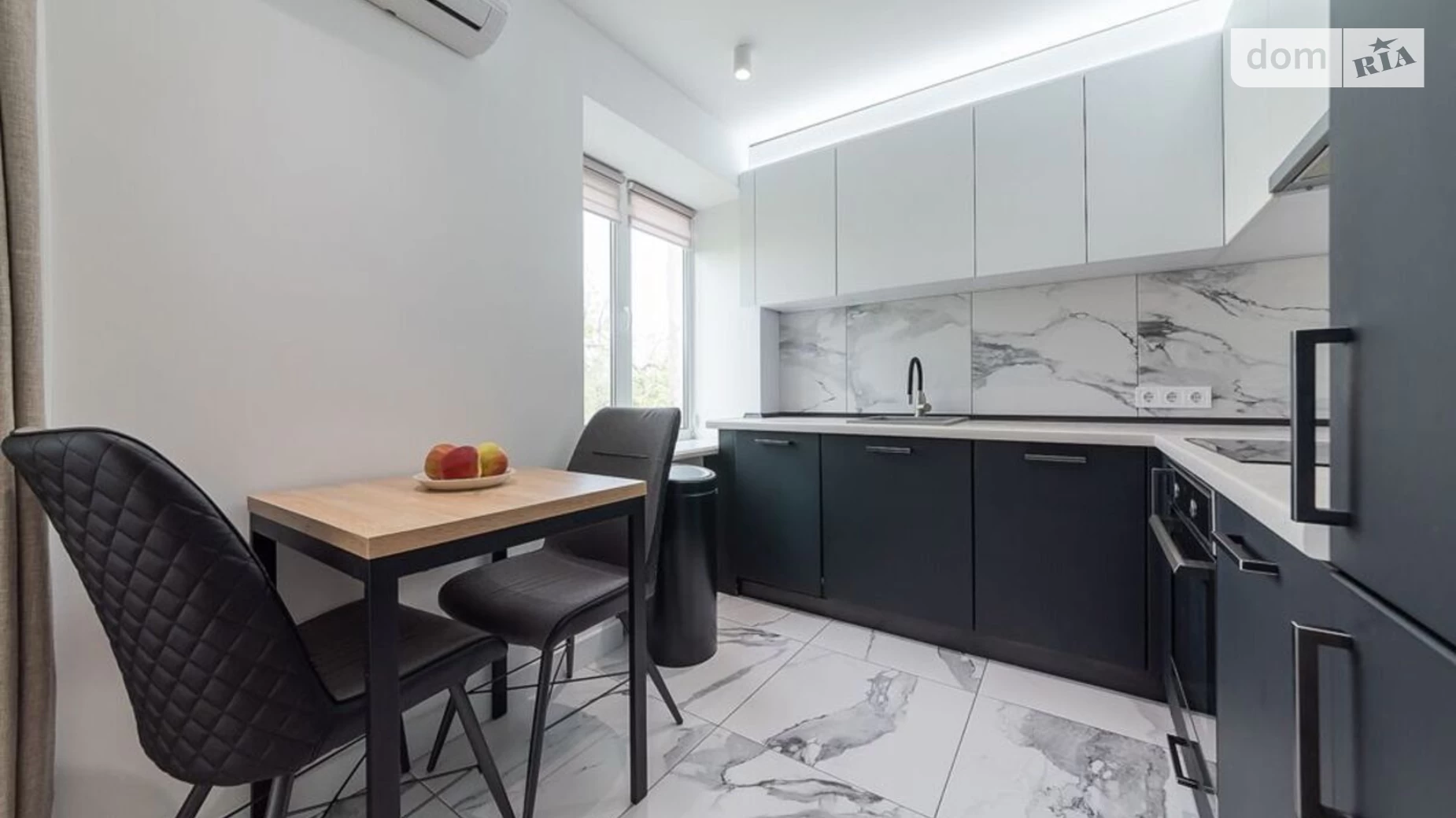 Продается 2-комнатная квартира 42 кв. м в Киеве, спуск Кловский, 14Б - фото 4