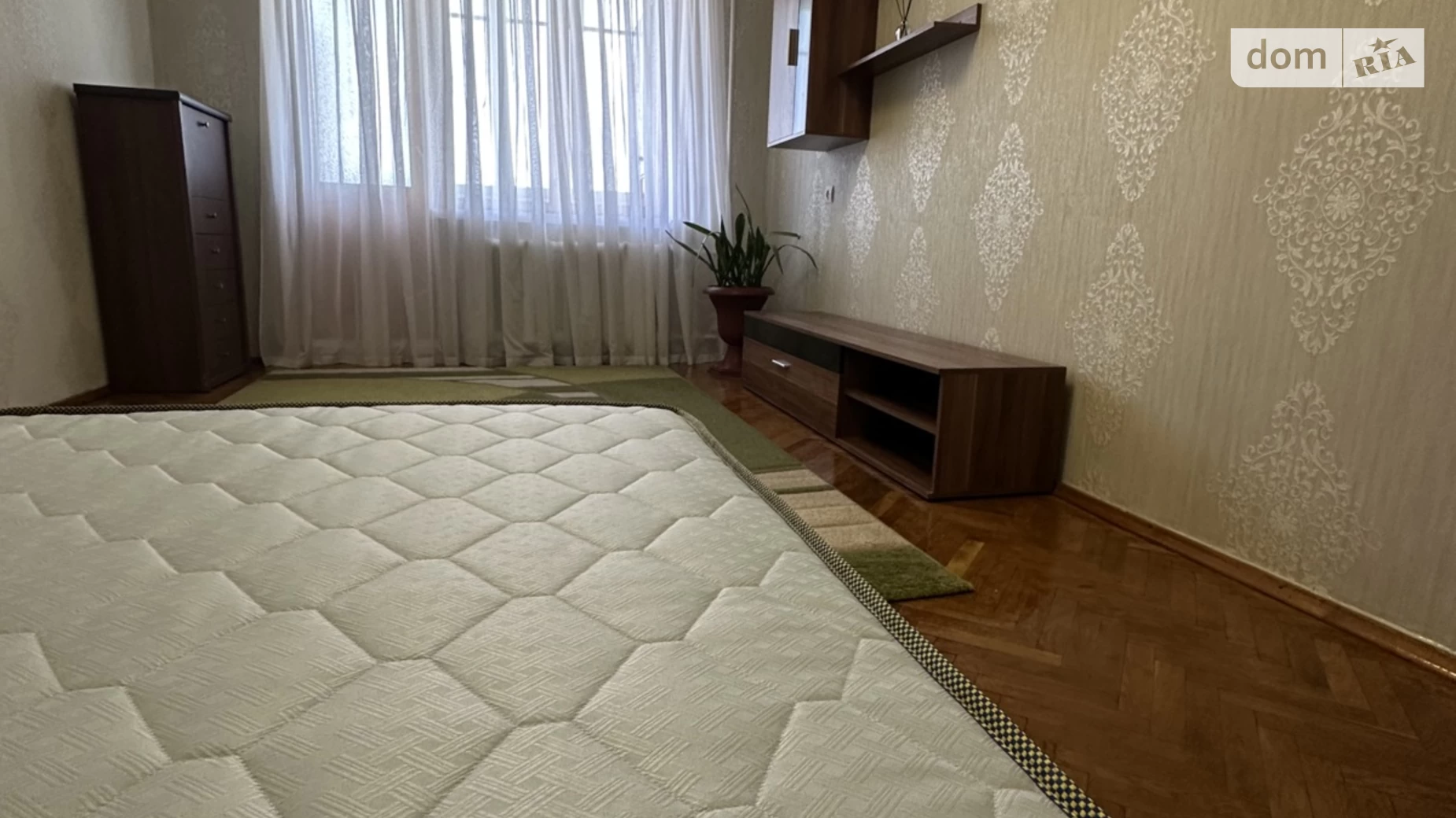 Сдается в аренду 1-комнатная квартира 35 кв. м в, цена: 9999 грн - фото 2