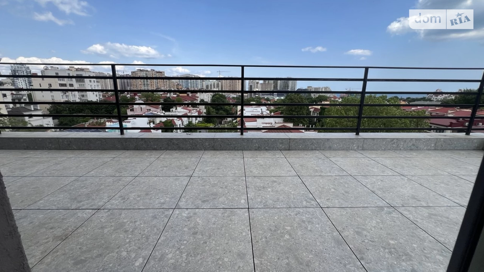 Продається 2-кімнатна квартира 95 кв. м у Одесі, вул. Педагогічна, 32А - фото 2