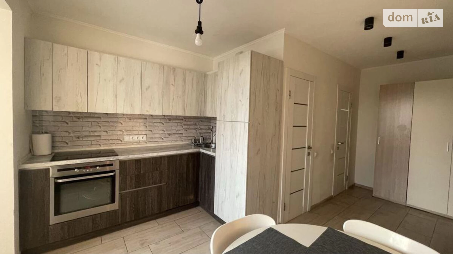 Продается 2-комнатная квартира 55.8 кв. м в Киеве, ул. Ревуцкого, 21 - фото 2