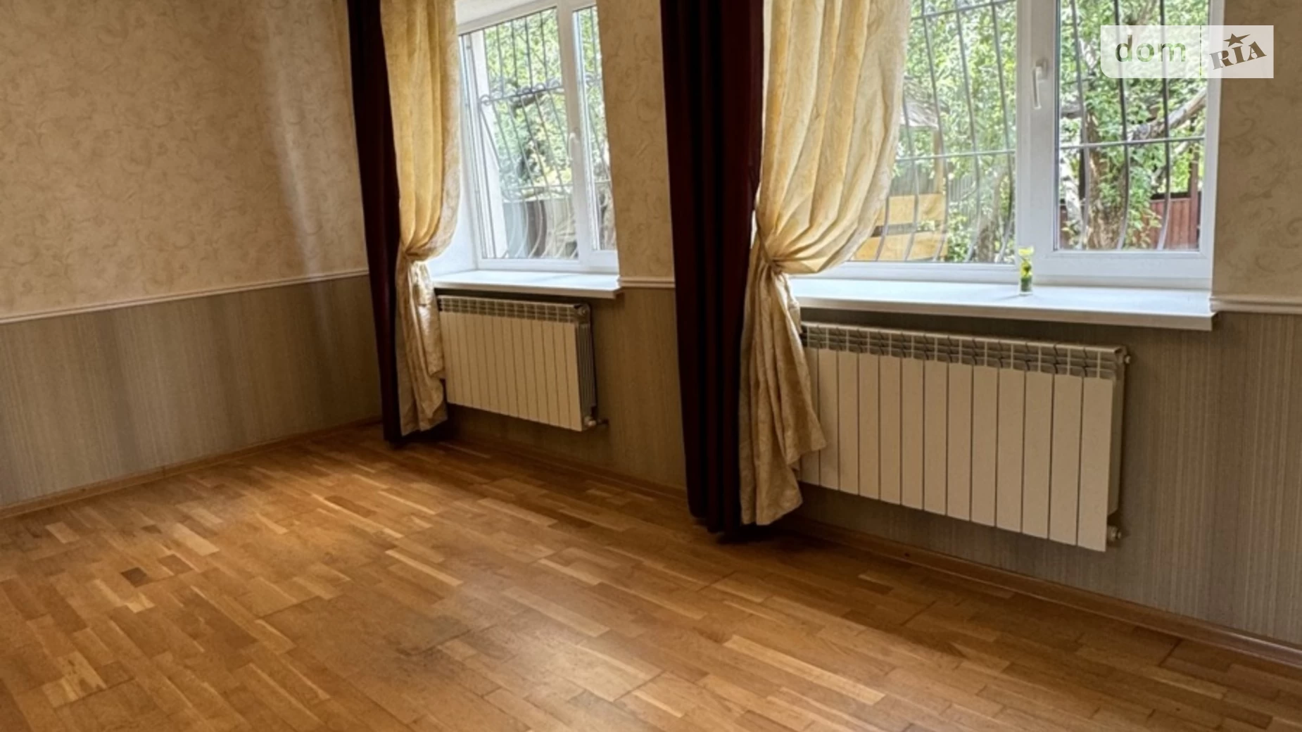 Продается дом на 2 этажа 106 кв. м с садом, цена: 120000 $ - фото 2