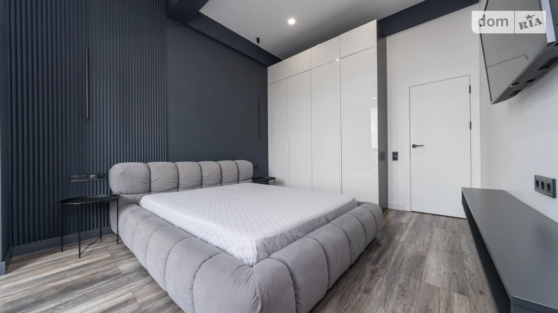 Продается 2-комнатная квартира 59 кв. м в Киеве, ул. Метрологическая, 21Б - фото 2