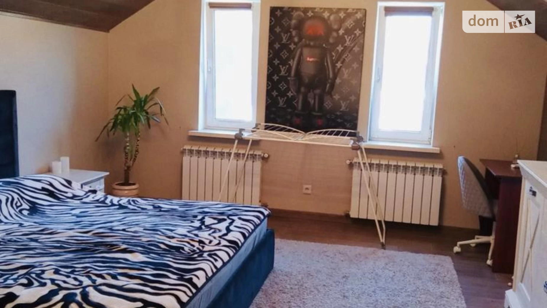 Продается дом на 2 этажа 160 кв. м с бассейном, цена: 140000 $ - фото 3
