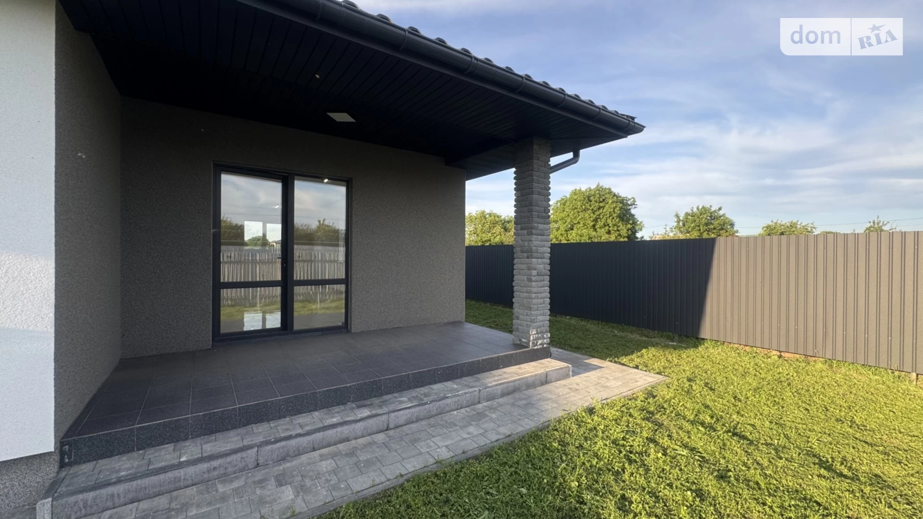 Продается одноэтажный дом 104 кв. м с верандой, цена: 85000 $ - фото 2