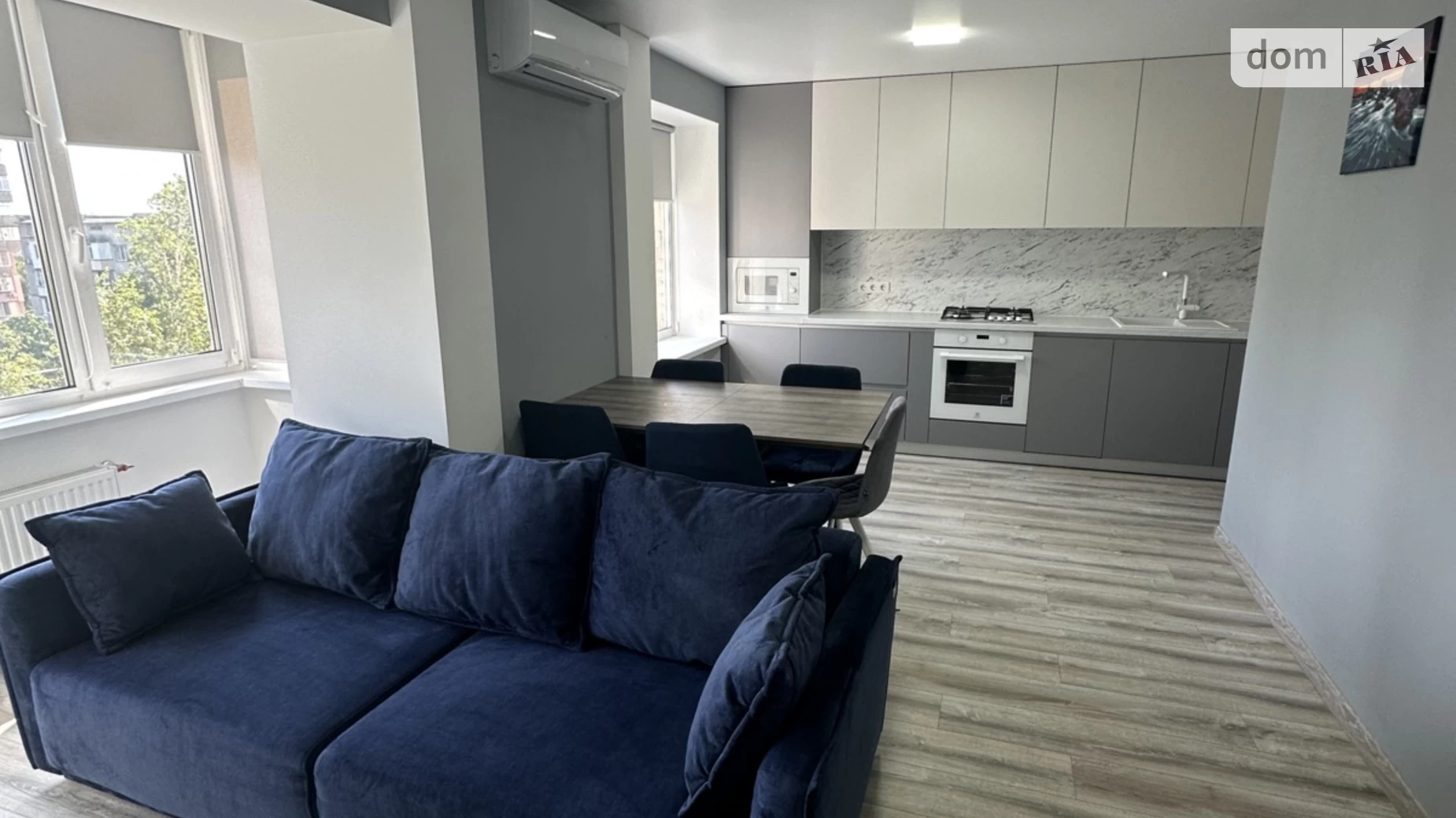 Продается 3-комнатная квартира 70 кв. м в Черкассах, бул. Шевченко, 243 - фото 2