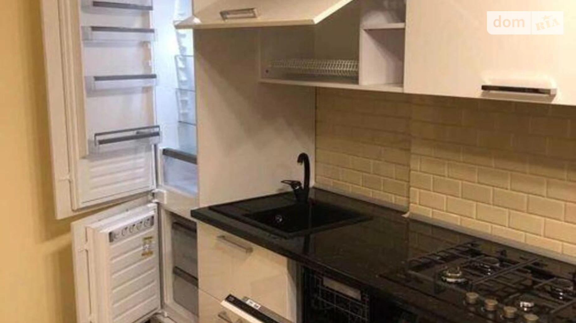 Продается 1-комнатная квартира 52 кв. м в Петропавловской Борщаговке, ул. Большая Окружная, 9 - фото 2