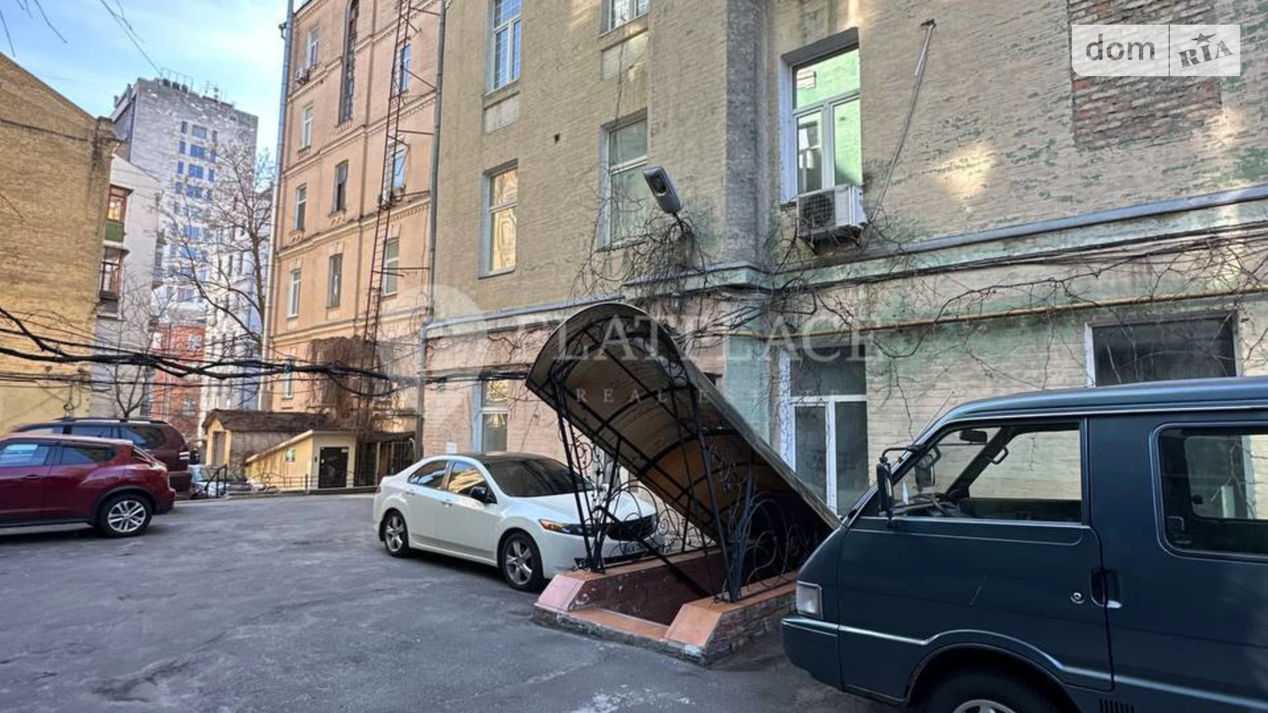 Сдается в аренду помещения свободного назначения 37 кв. м в 5-этажном здании, цена: 29990 грн - фото 3
