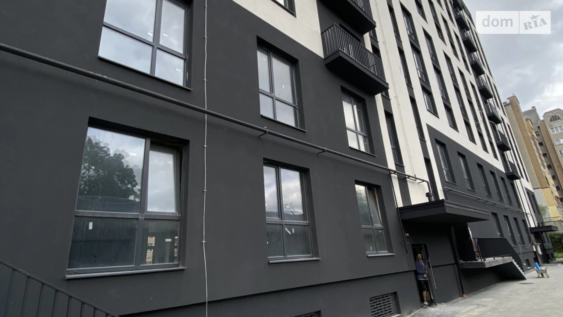 Продается 3-комнатная квартира 92.9 кв. м в Ивано-Франковске, ул. Ленкавского, 2А - фото 4