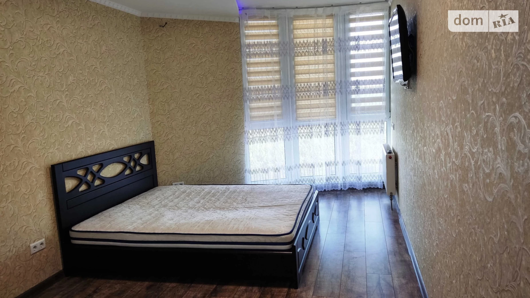 Сдается в аренду 1-комнатная квартира 37 кв. м в Киеве, ул. Светлая, 3Д - фото 2