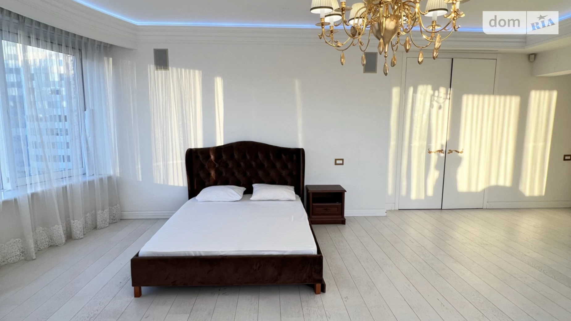 Продается 3-комнатная квартира 177 кв. м в Одессе, ул. Генуэзская - фото 4