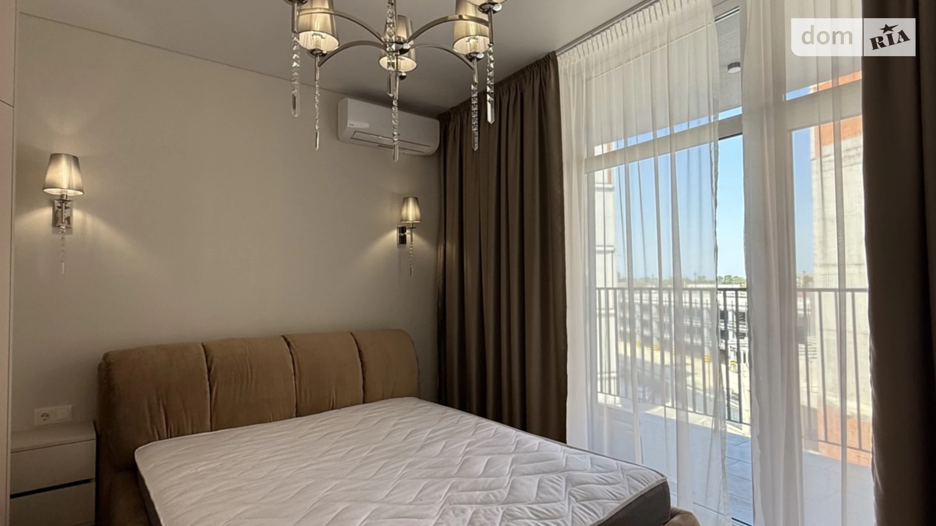 Продается 1-комнатная квартира 42 кв. м в Ужгороде, цена: 89000 $ - фото 3