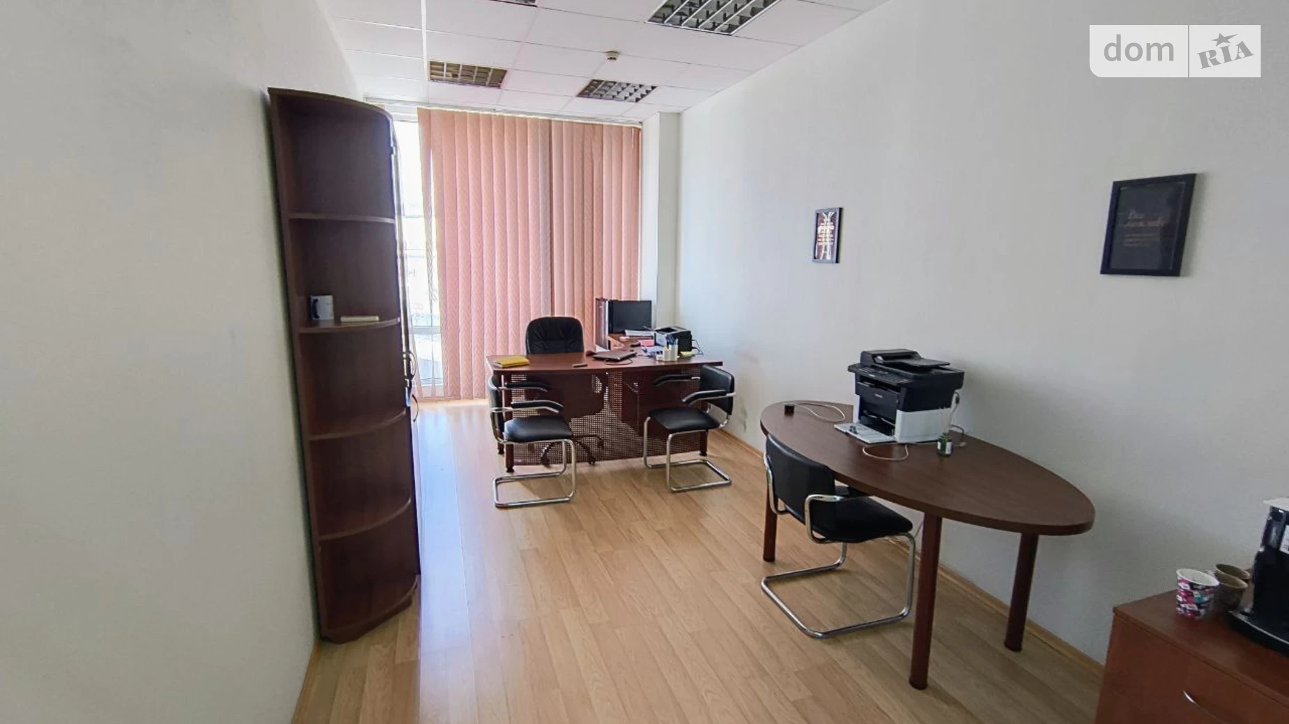 Сдается в аренду офис 53 кв. м в бизнес-центре, цена: 30740 грн - фото 3