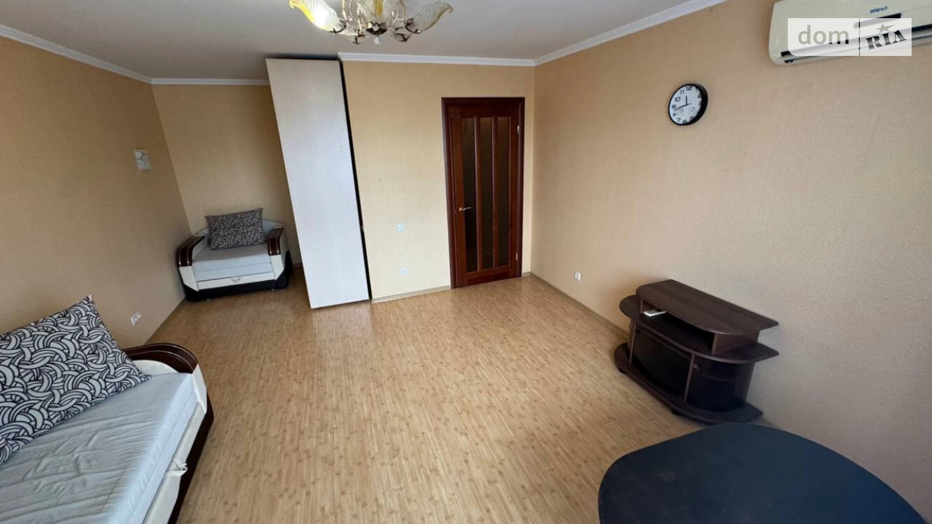 Продается 1-комнатная квартира 38 кв. м в Одессе, ул. Семьи Глодан(Ильфа и Петрова) - фото 2