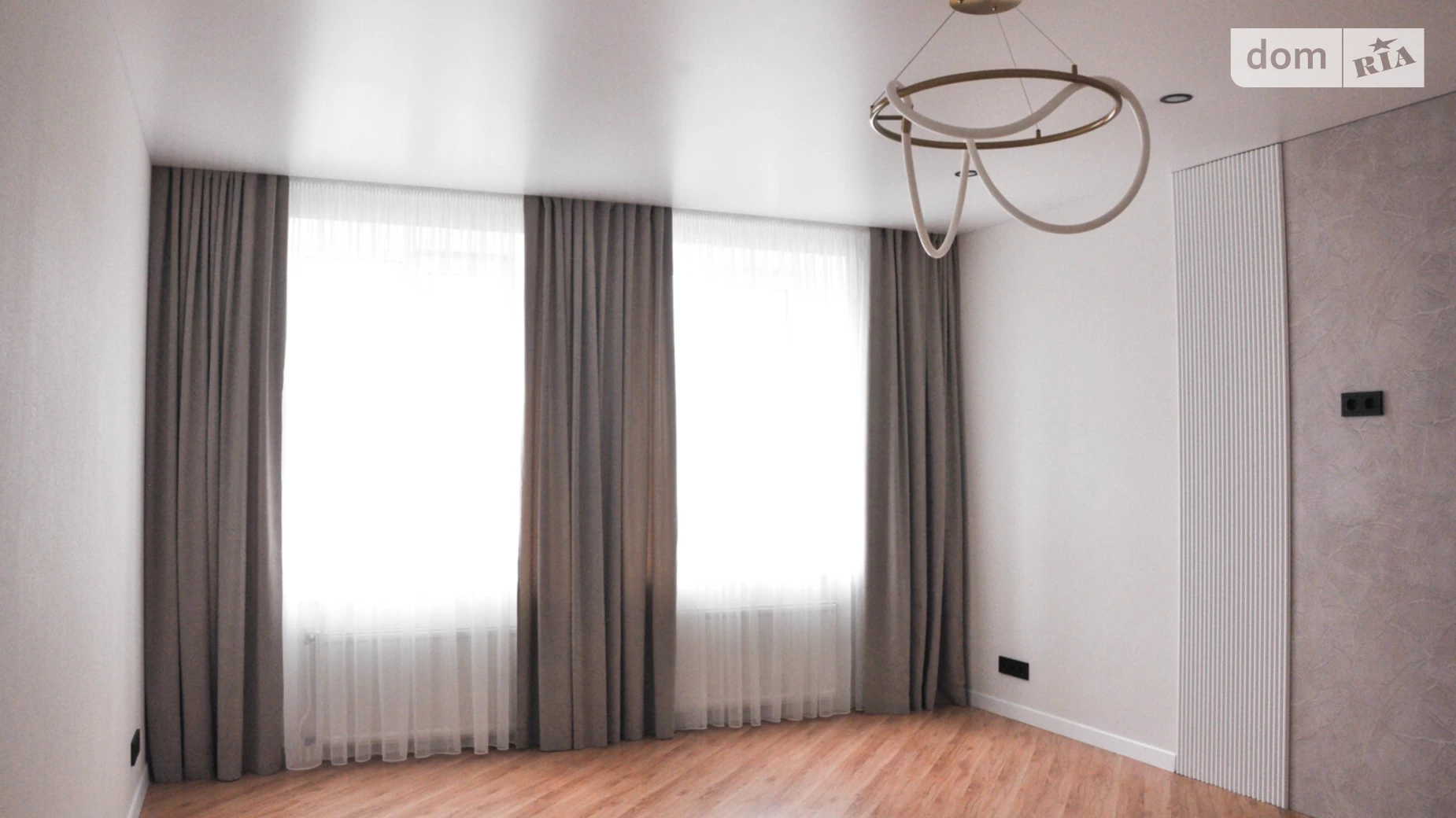 Продается 3-комнатная квартира 87 кв. м в Виннице, ул. Зодчих, 36 - фото 2