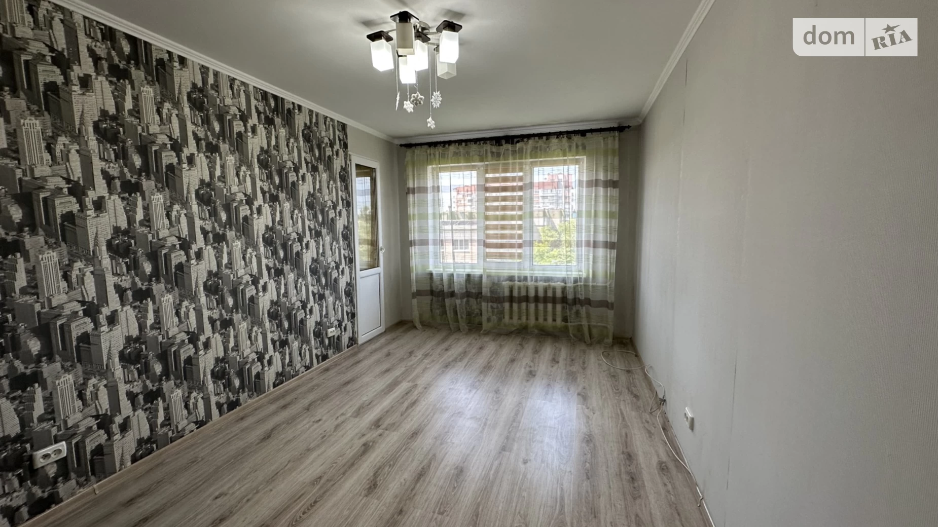 Продается 3-комнатная квартира 62.3 кв. м в Ровно, ул. Степана Бандеры, 69А - фото 3