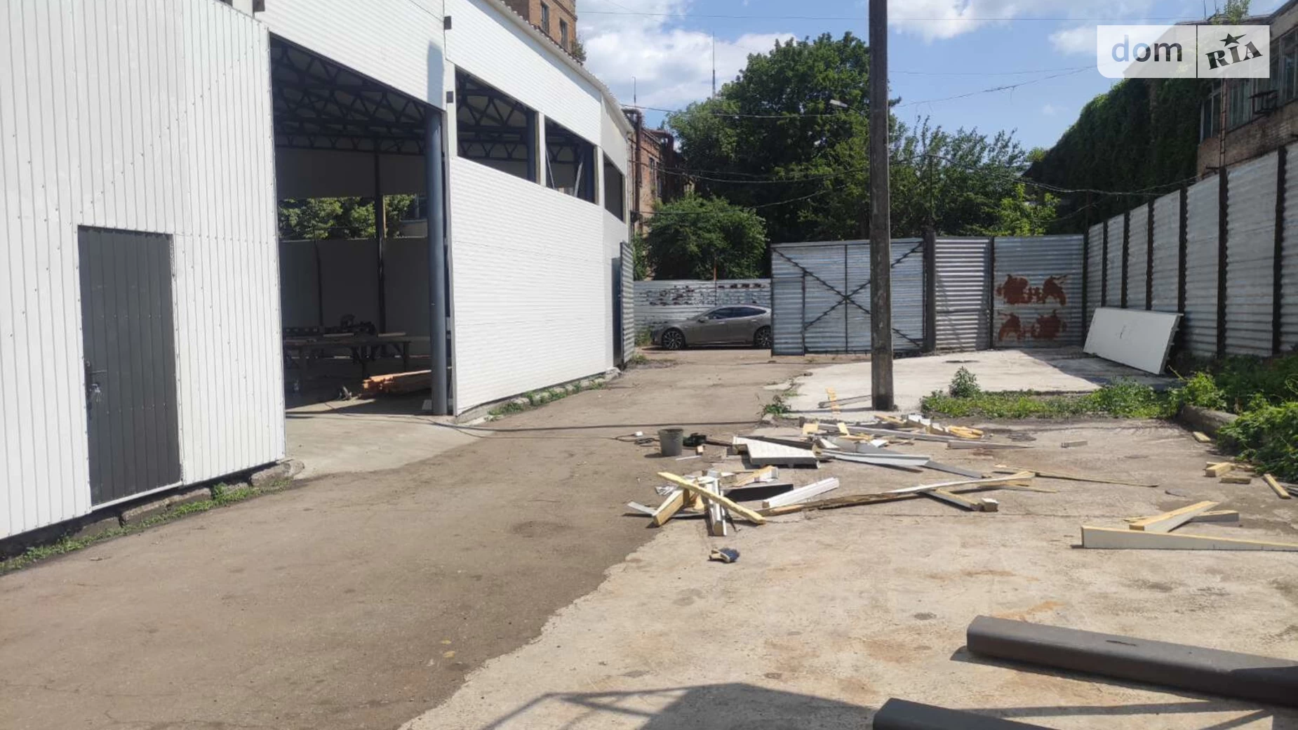Здається в оренду об'єкт сфери послуг 390 кв. м в 1-поверховій будівлі, цена: 40000 грн - фото 2