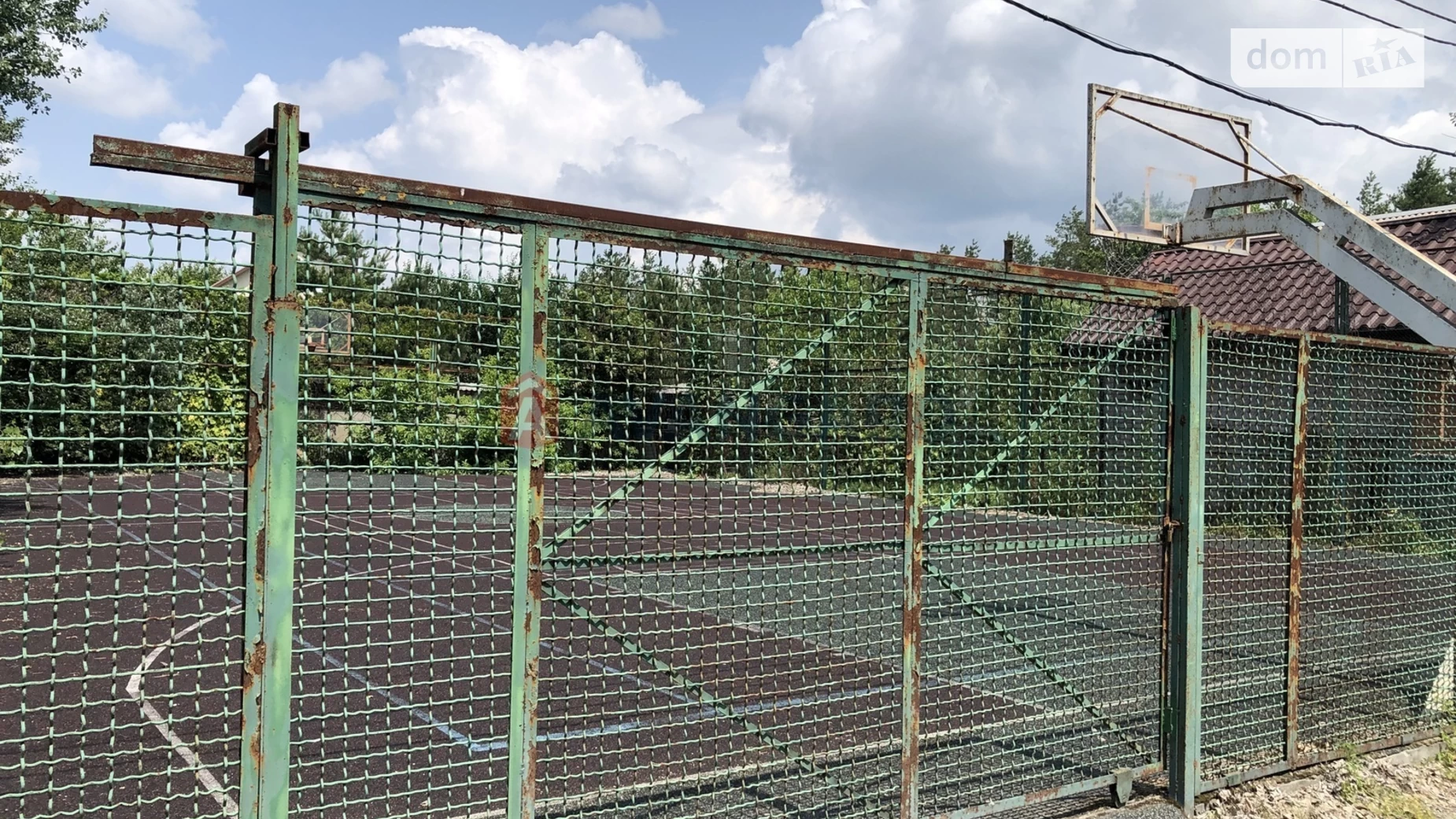 Продается дом на 3 этажа 240 кв. м с балконом, цена: 160000 $ - фото 2