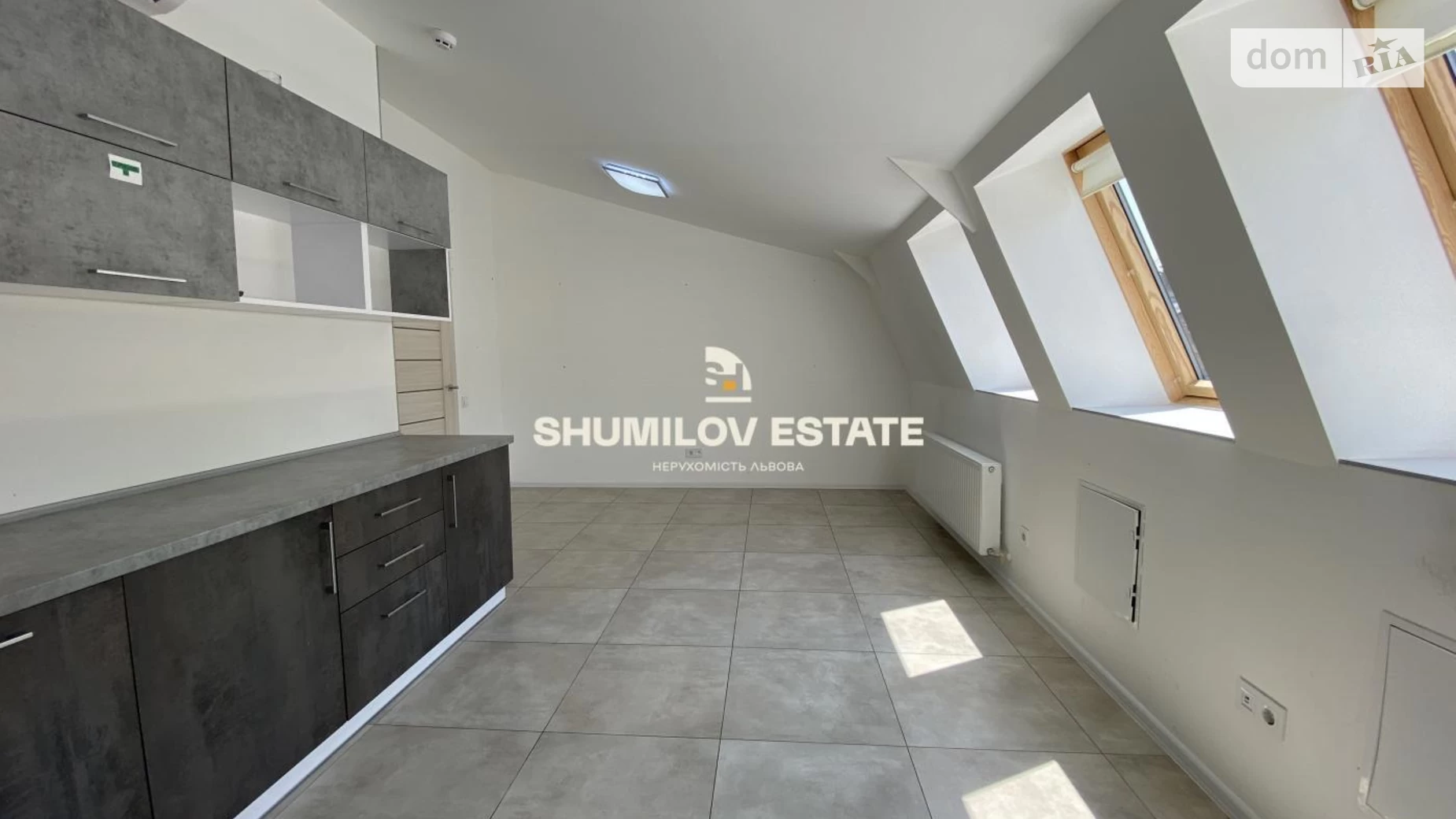 Здається в оренду офіс 154 кв. м в бізнес-центрі, цена: 2002 $ - фото 2