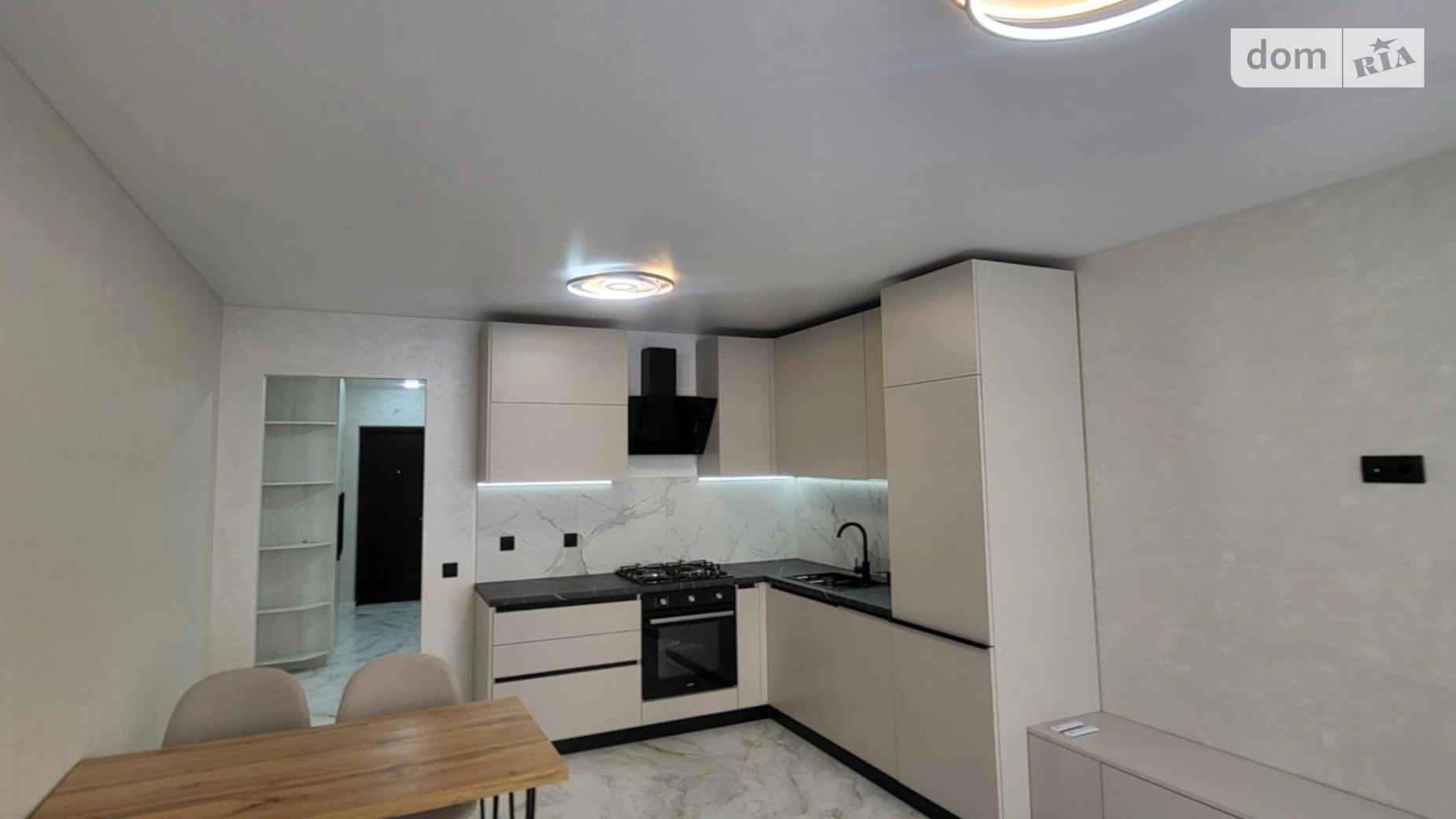 2-комнатная квартира 70 кв. м в Тернополе, ул. Смакулы, 8 - фото 2