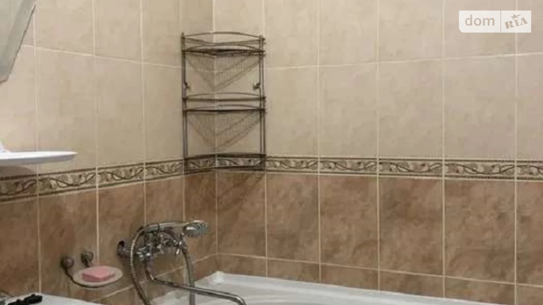 Продается 1-комнатная квартира 44 кв. м в Киеве, ул. Лариси Руденко, 21 - фото 4