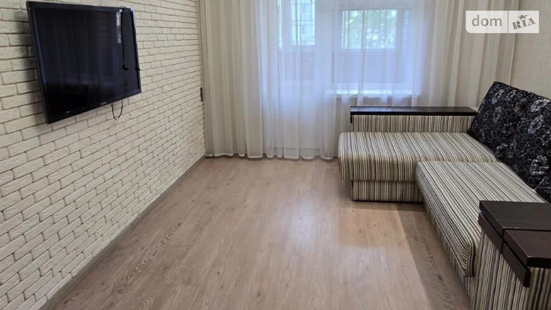 Сдается в аренду 2-комнатная квартира 52 кв. м в Днепре, мас. Тополь-2, 7А - фото 2
