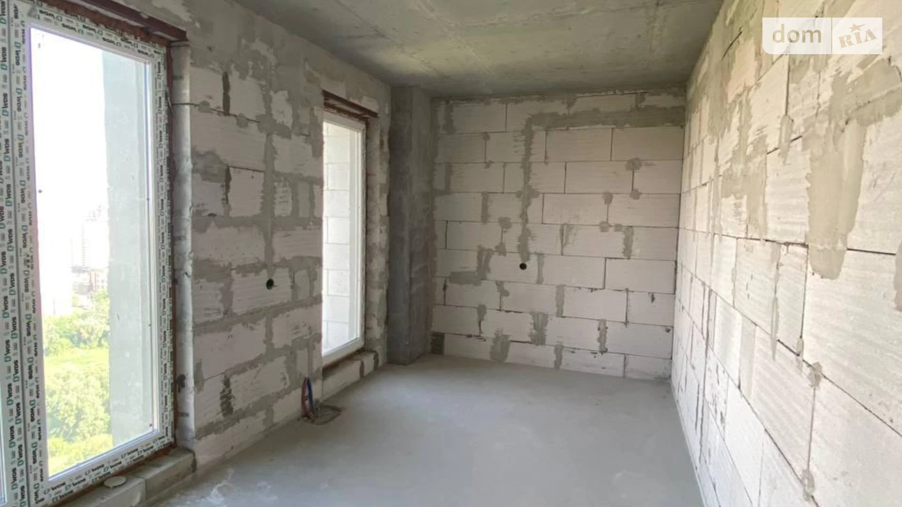 Продается 2-комнатная квартира 56 кв. м в Киеве, ул. Владимира Брожко(Кировоградская), 70 корпус 4 - фото 2