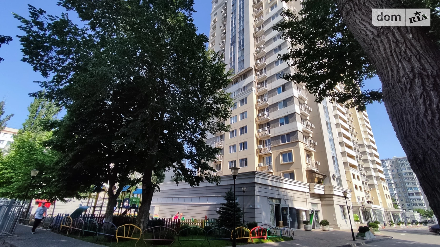 Продается 1-комнатная квартира 45 кв. м в Одессе, ул. Армейская, 11/2 - фото 2