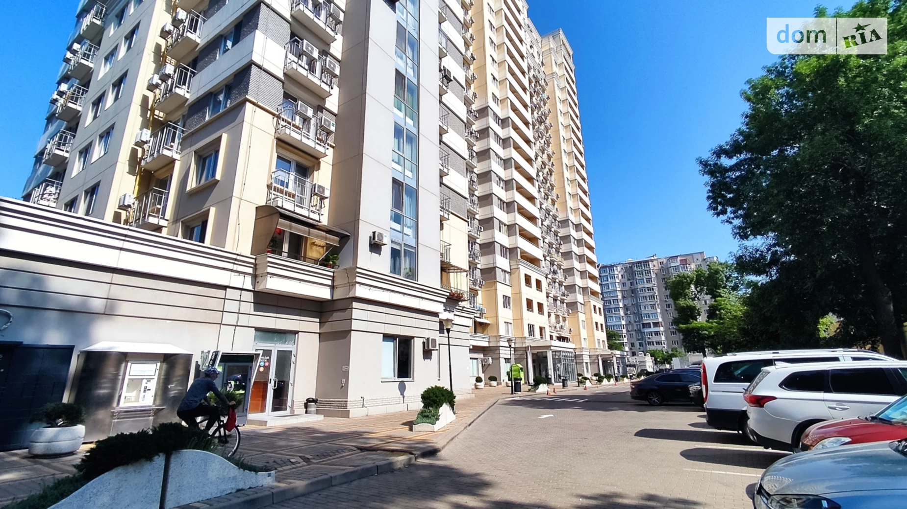 Продается 1-комнатная квартира 45 кв. м в Одессе, ул. Армейская, 11/2 - фото 3
