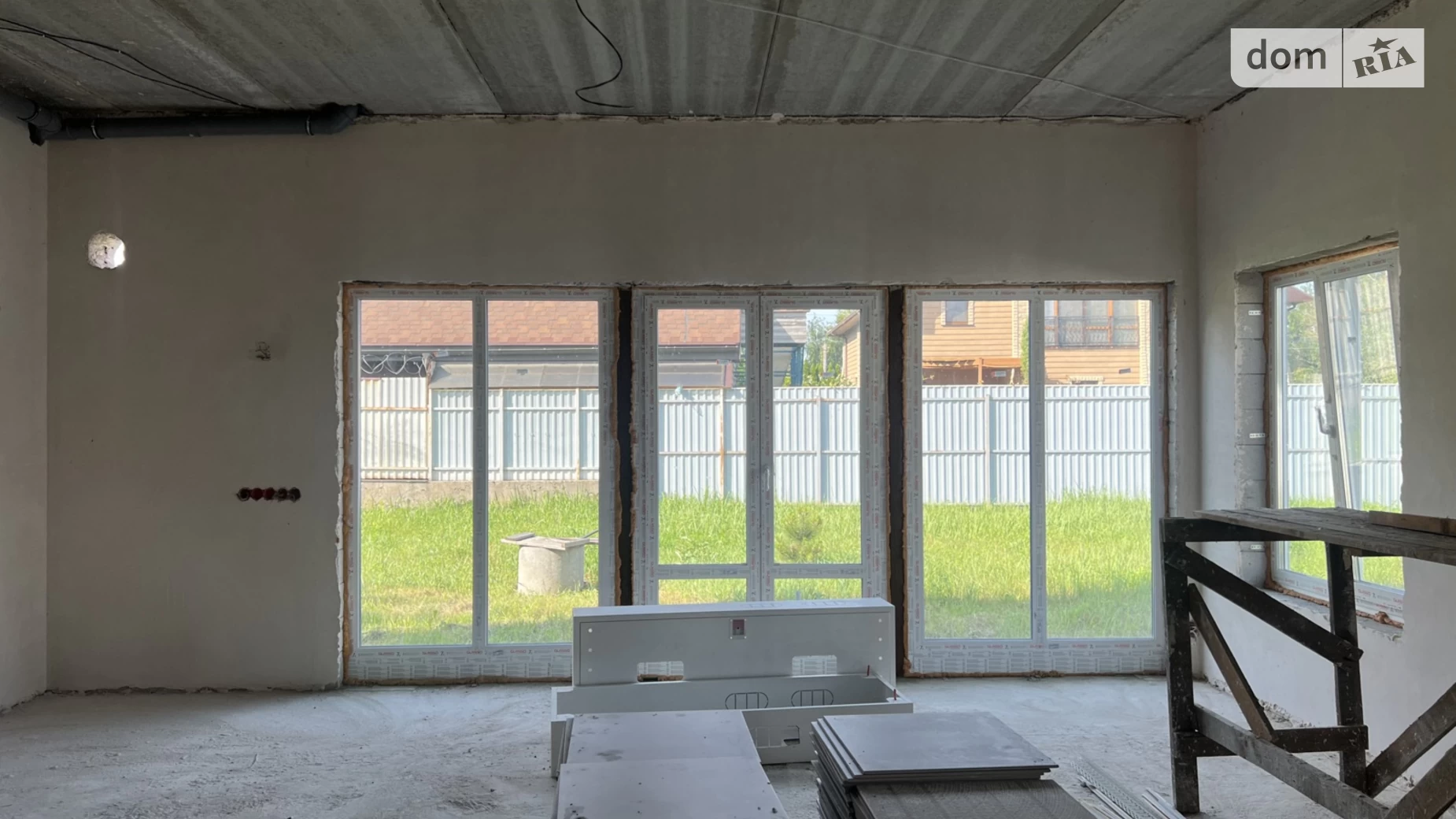 Продается дом на 2 этажа 327 кв. м с мебелью, цена: 180000 $ - фото 3