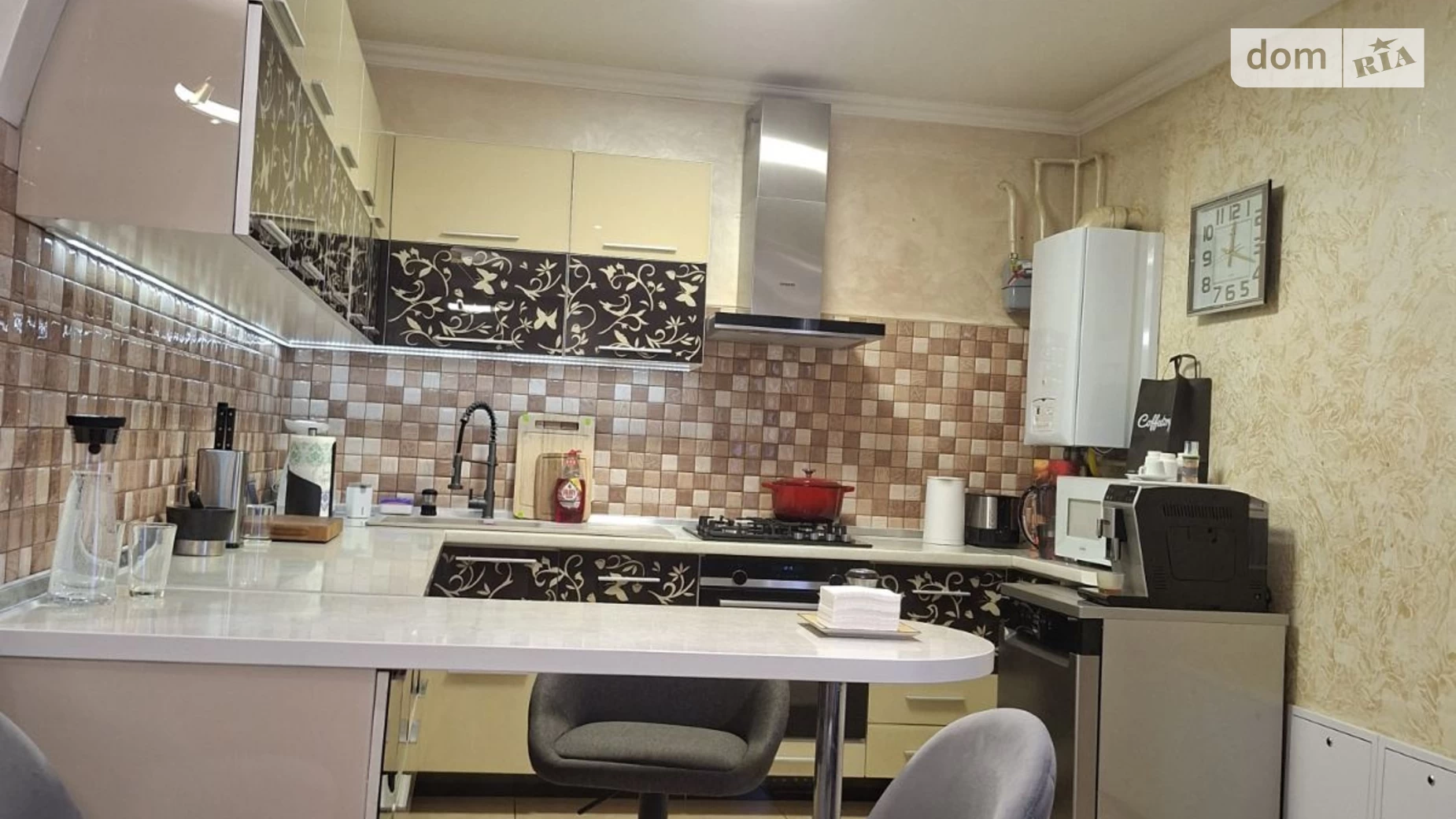 Продается дом на 2 этажа 155 кв. м с гаражом, цена: 155000 $ - фото 5