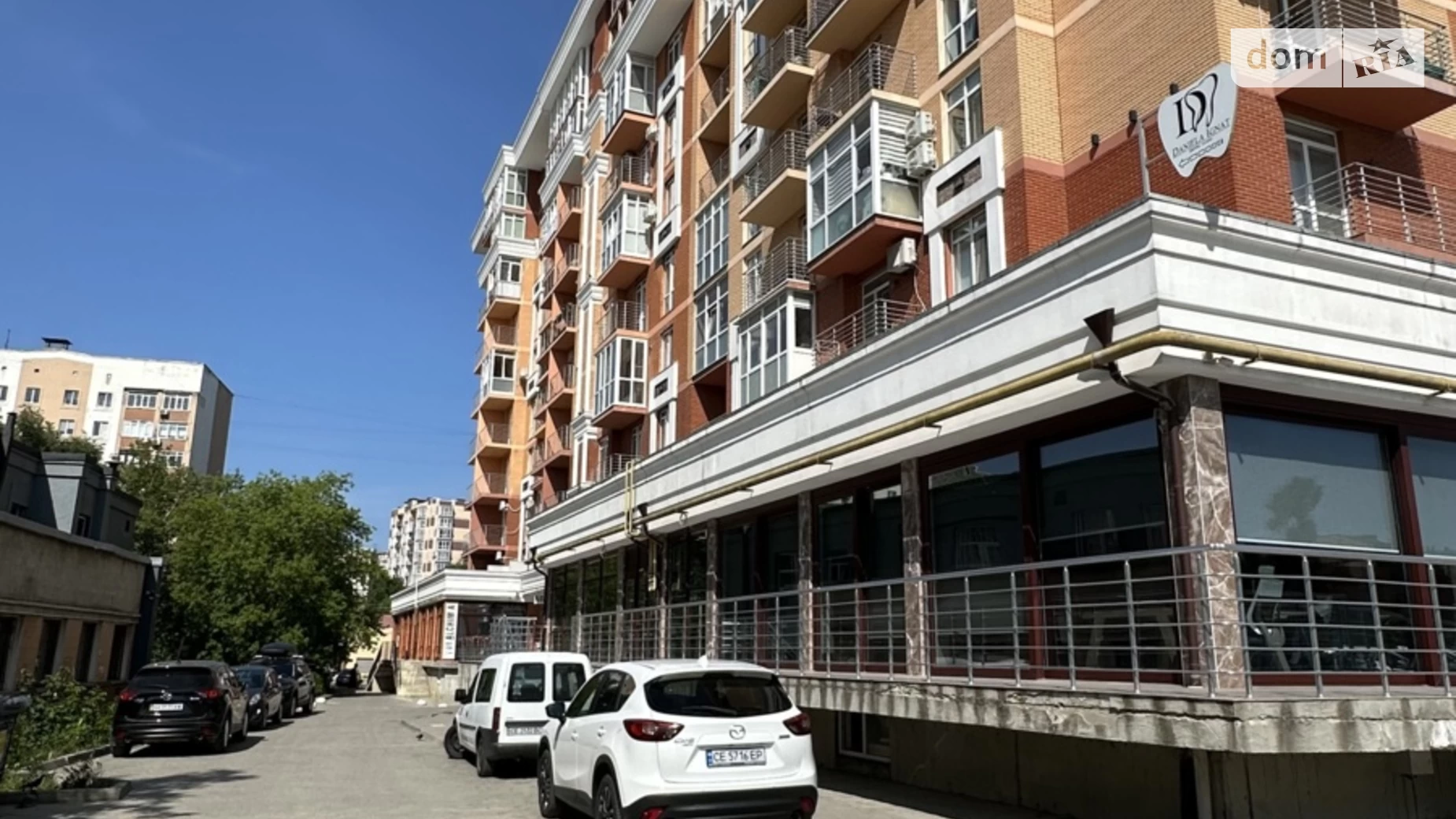 Продається 5-кімнатна квартира 132.4 кв. м у Чернівцях, просп. Незалежності, 106А - фото 3