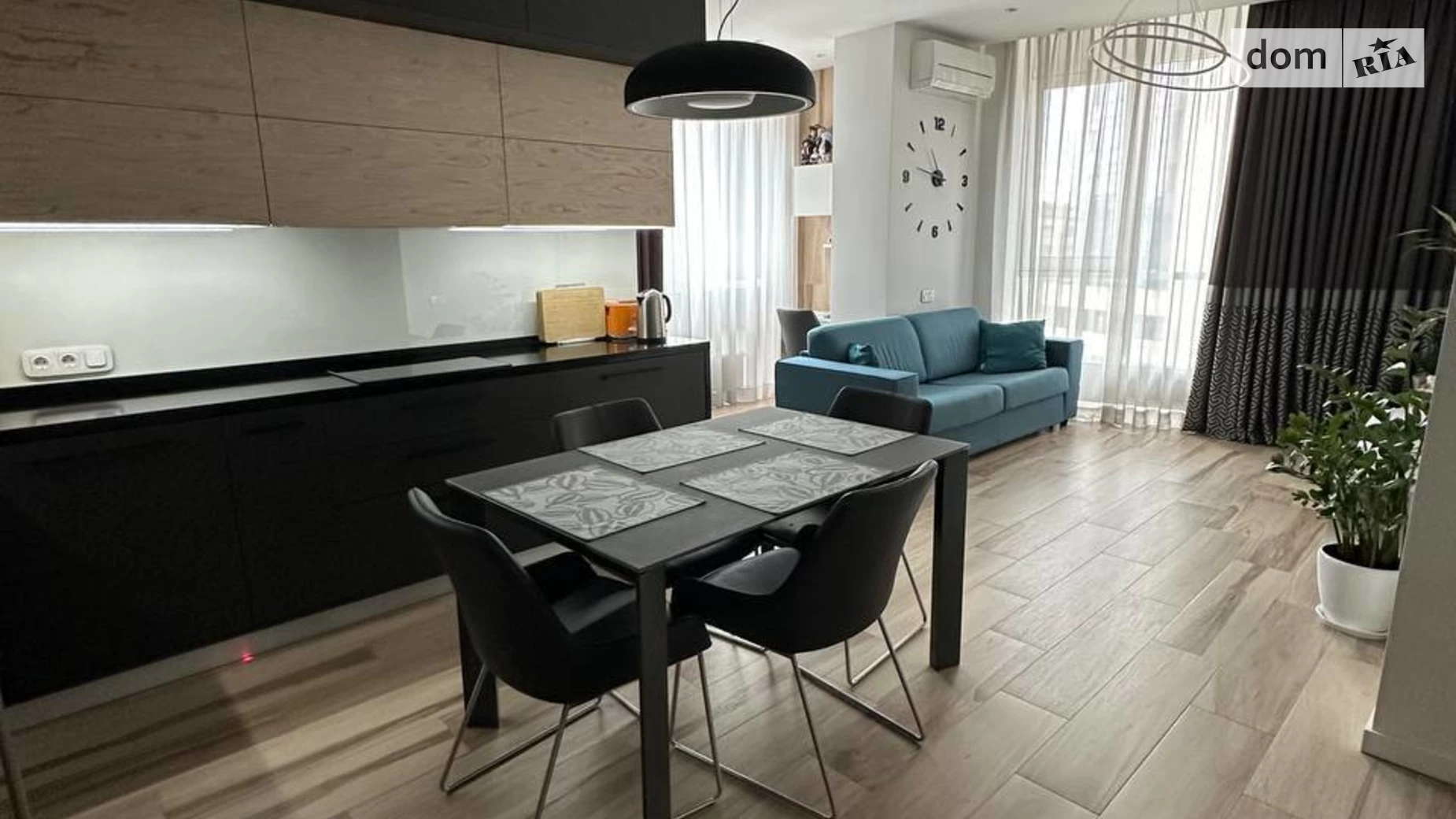 Продается 2-комнатная квартира 71 кв. м в Днепре, ул. Симферопольская, 2Н - фото 2