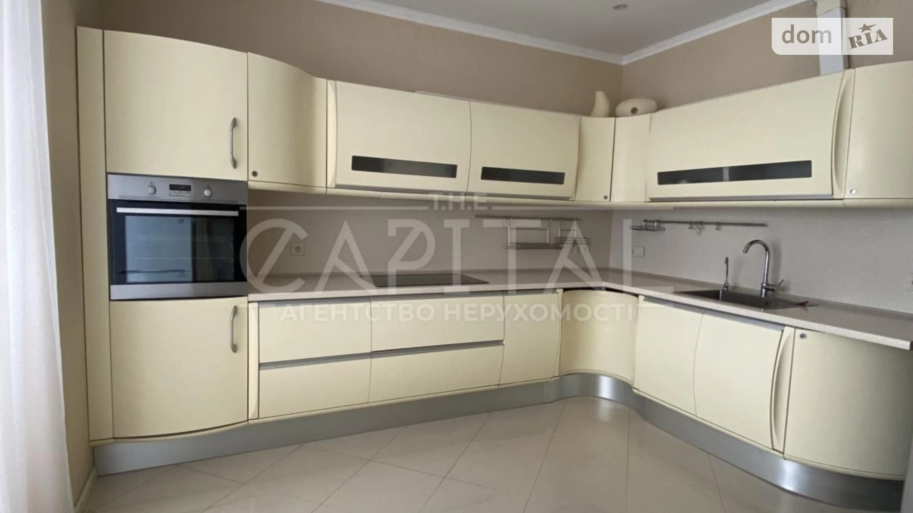 Продается 4-комнатная квартира 196 кв. м в Киеве, бул. Леси Украинки, 30Б - фото 2