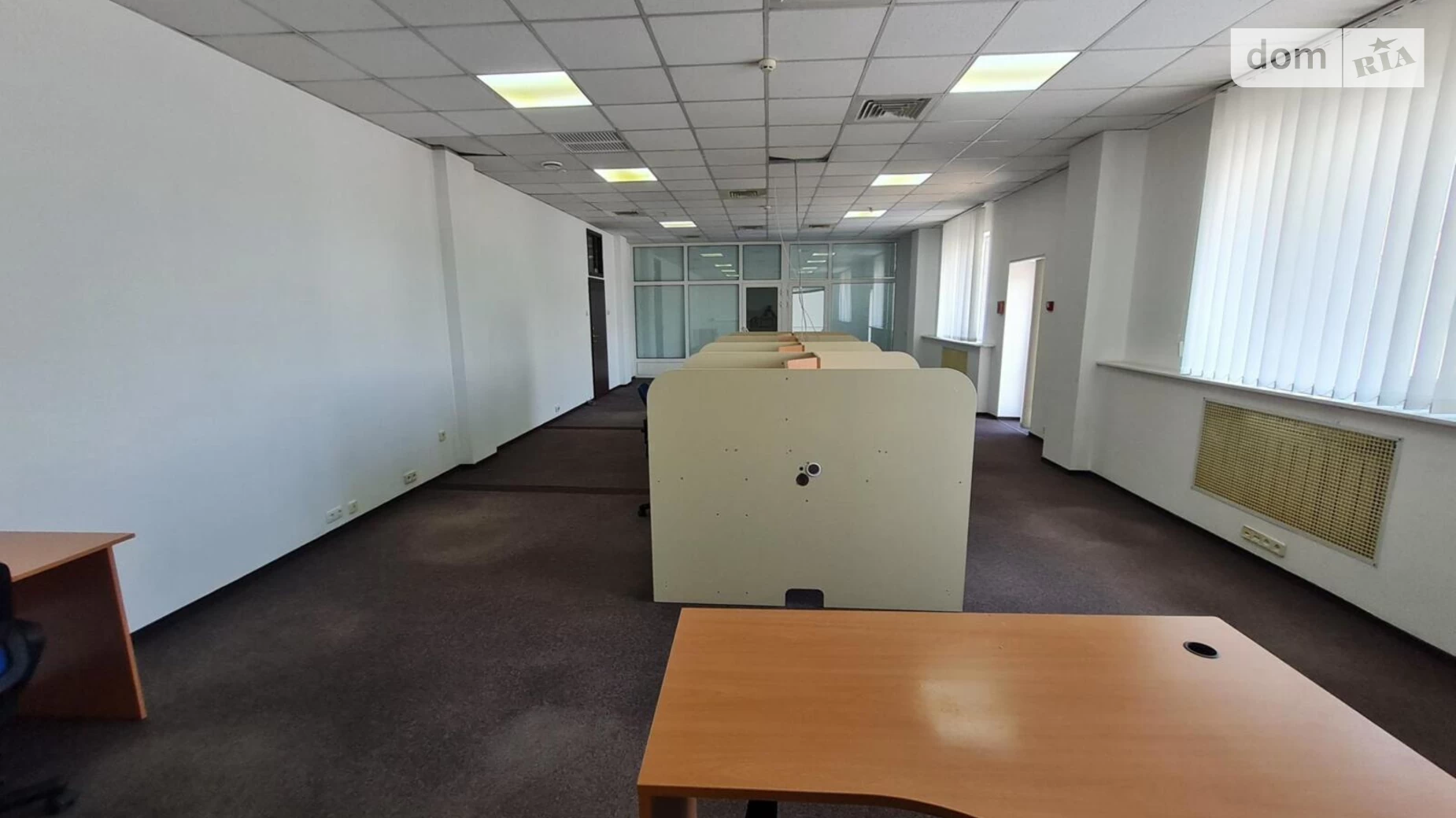 Сдается в аренду офис 110 кв. м в бизнес-центре, цена: 24200 грн - фото 2