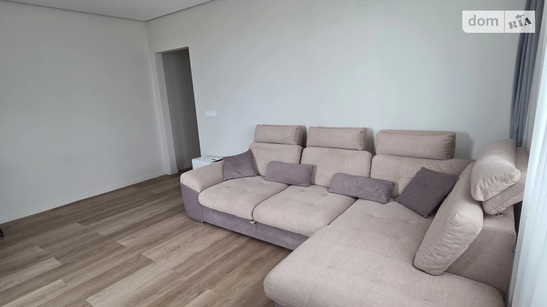 Продается 2-комнатная квартира 78 кв. м в Харькове, просп. Героев Харькова(Московский), 193А - фото 2
