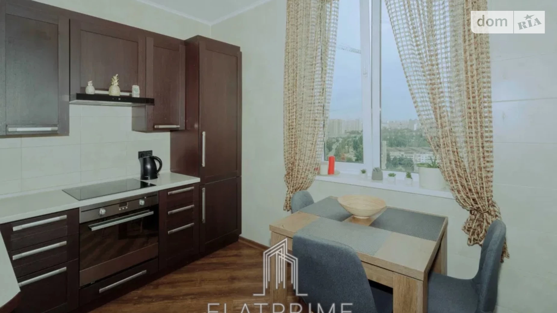 Продается 2-комнатная квартира 56 кв. м в Киеве, ул. Урловская, 23А - фото 2