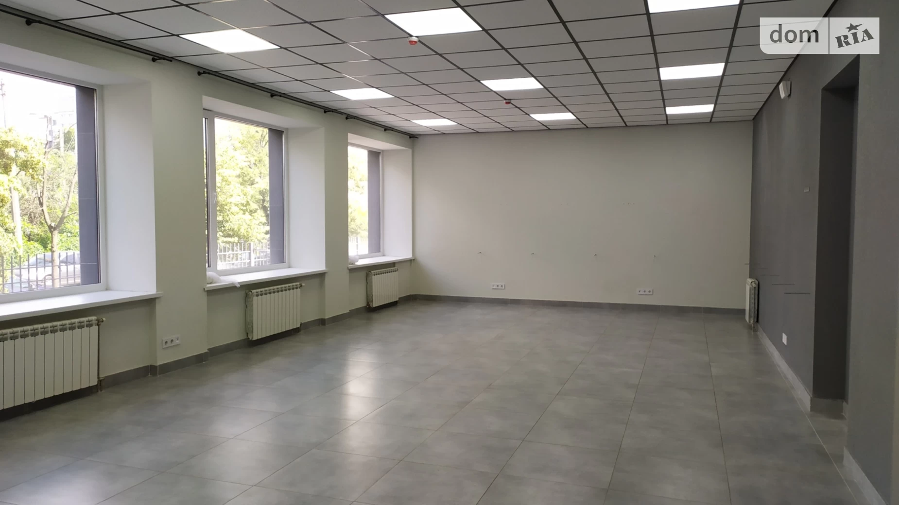 Сдается в аренду офис 92 кв. м в бизнес-центре, цена: 37200 грн - фото 4