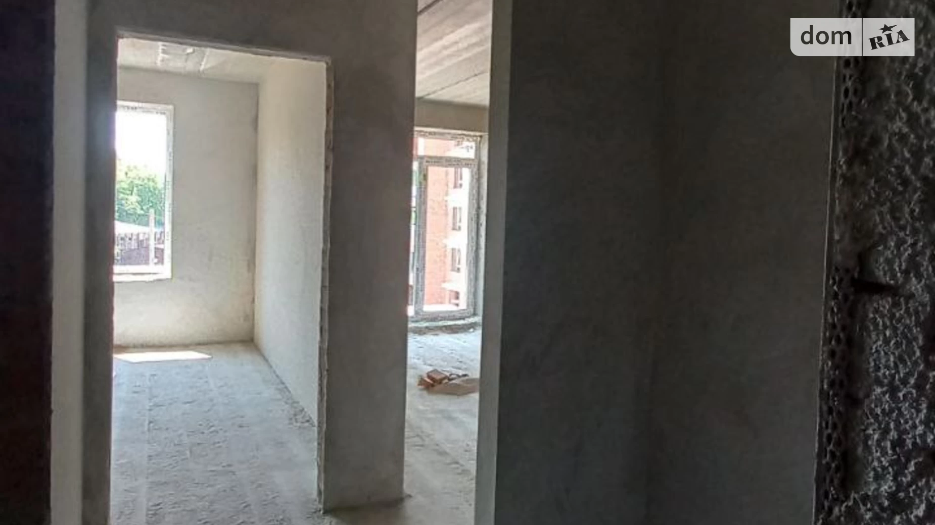 Продается 1-комнатная квартира 44.5 кв. м в Ивано-Франковске, ул. Коновальца Евгения - фото 2