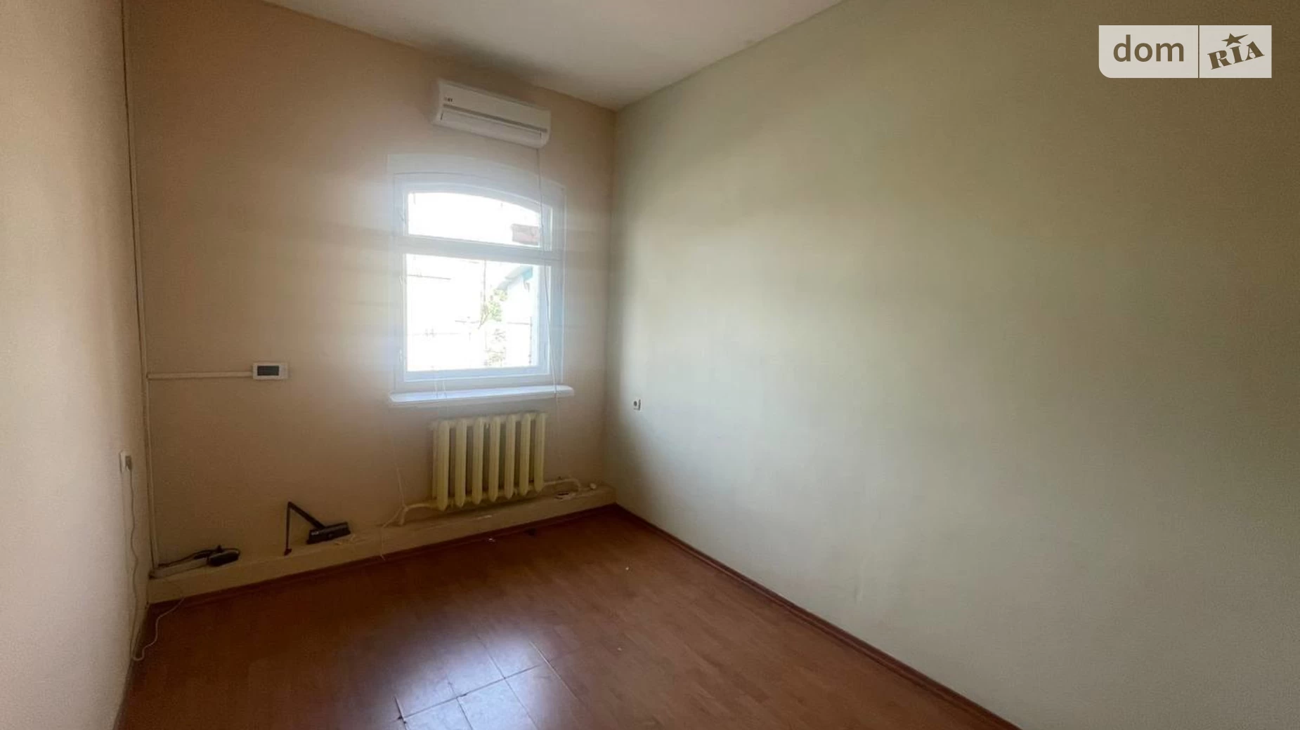 Продається офіс 300 кв. м в бізнес-центрі, цена: 225000 $ - фото 4