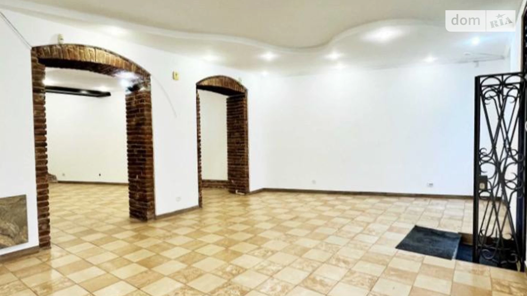 Продається приміщення вільного призначення 75 кв. м в 3-поверховій будівлі, цена: 170000 $ - фото 3