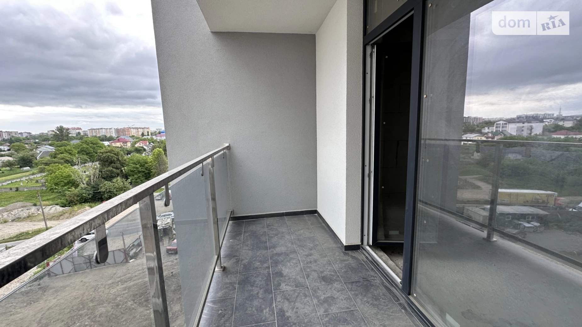 Продается 2-комнатная квартира 56 кв. м в Ивано-Франковске, ул. Надречная - фото 3